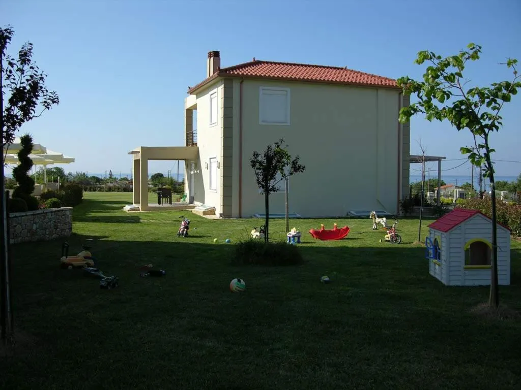 Antonios Village Hotel & Apartments