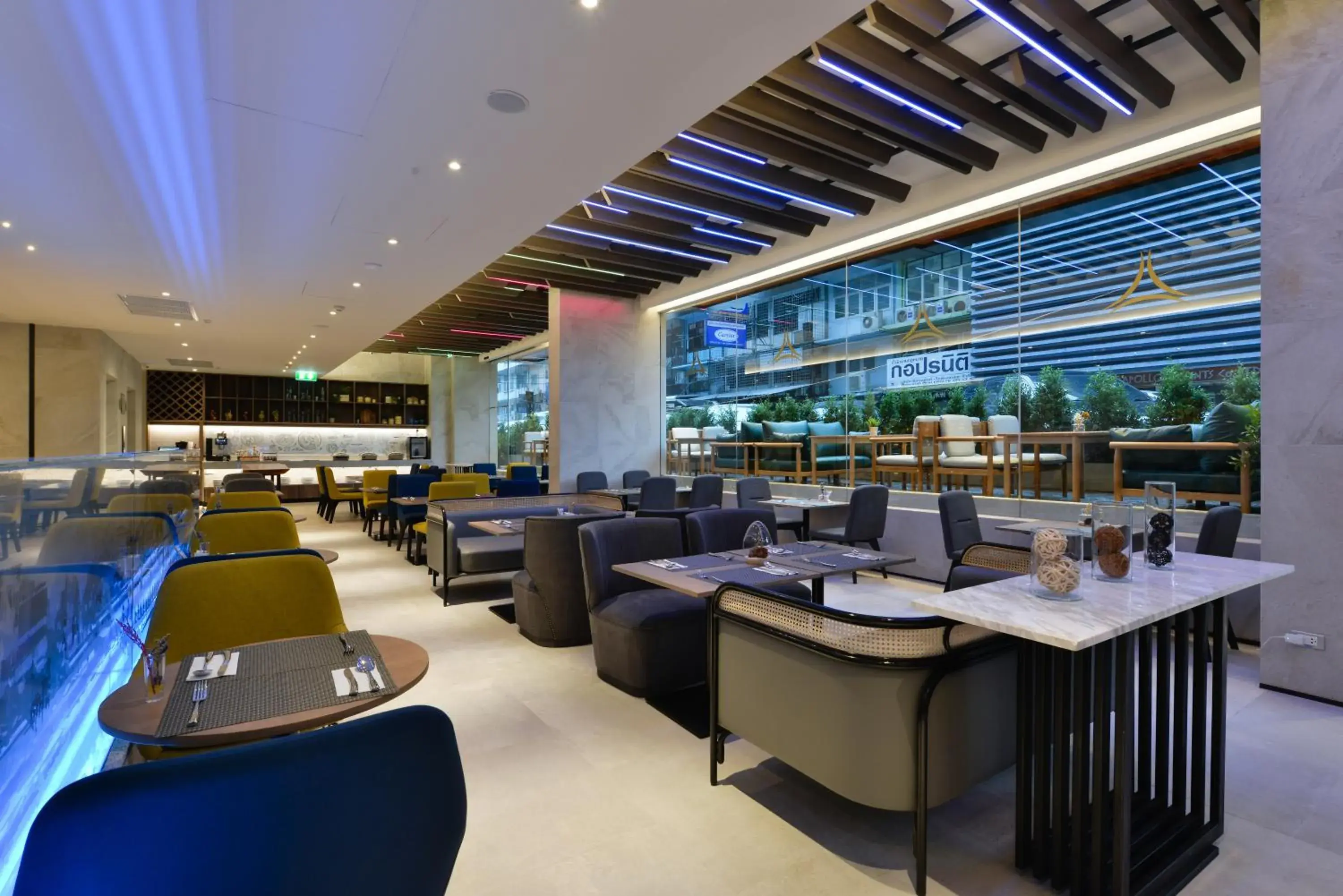 Restaurant/places to eat in Aspira One Sutthisan Restaurant/places to eat in Aspira One Sutthisan