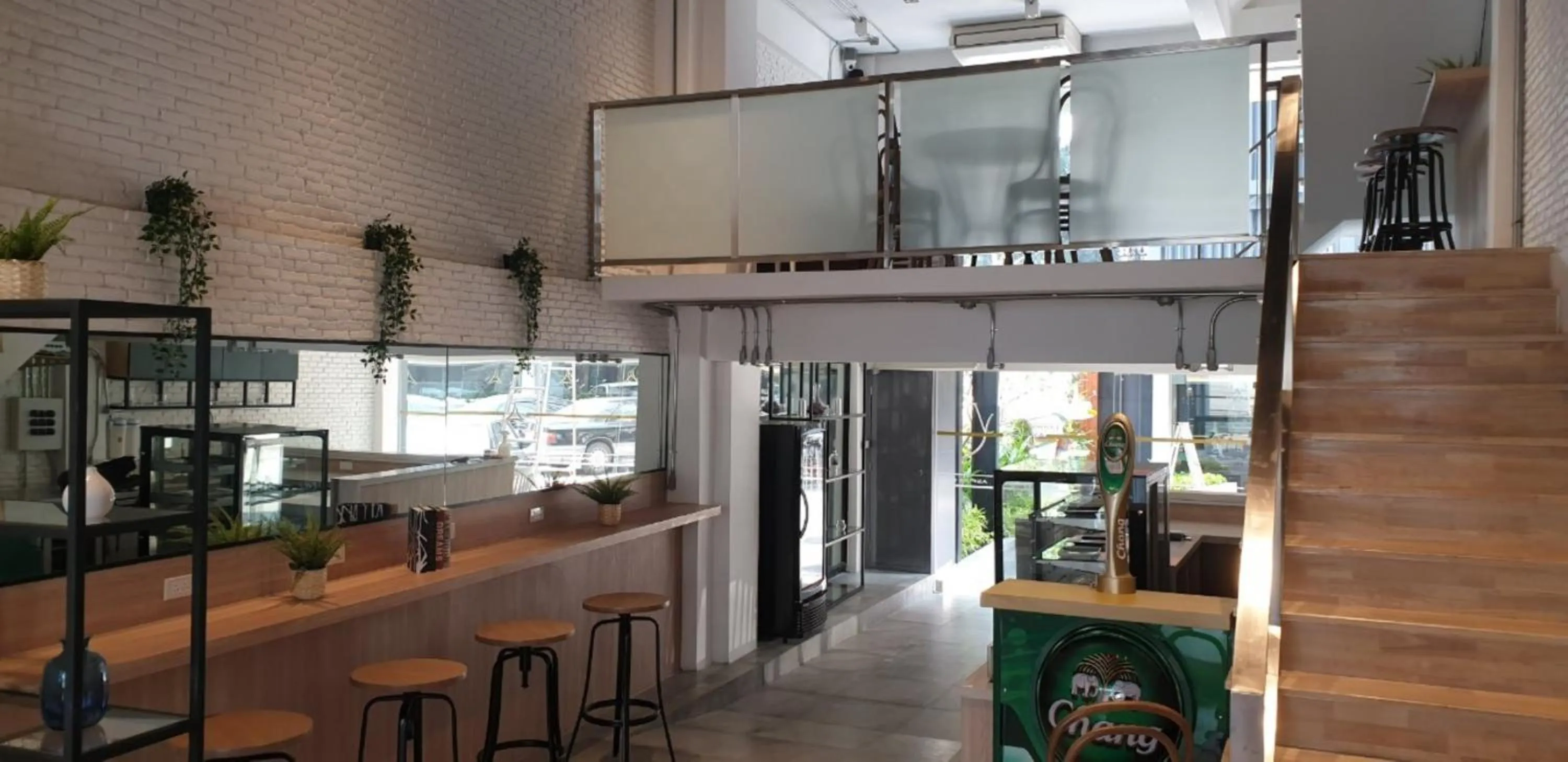 Lounge or bar in Aspira One Sutthisan