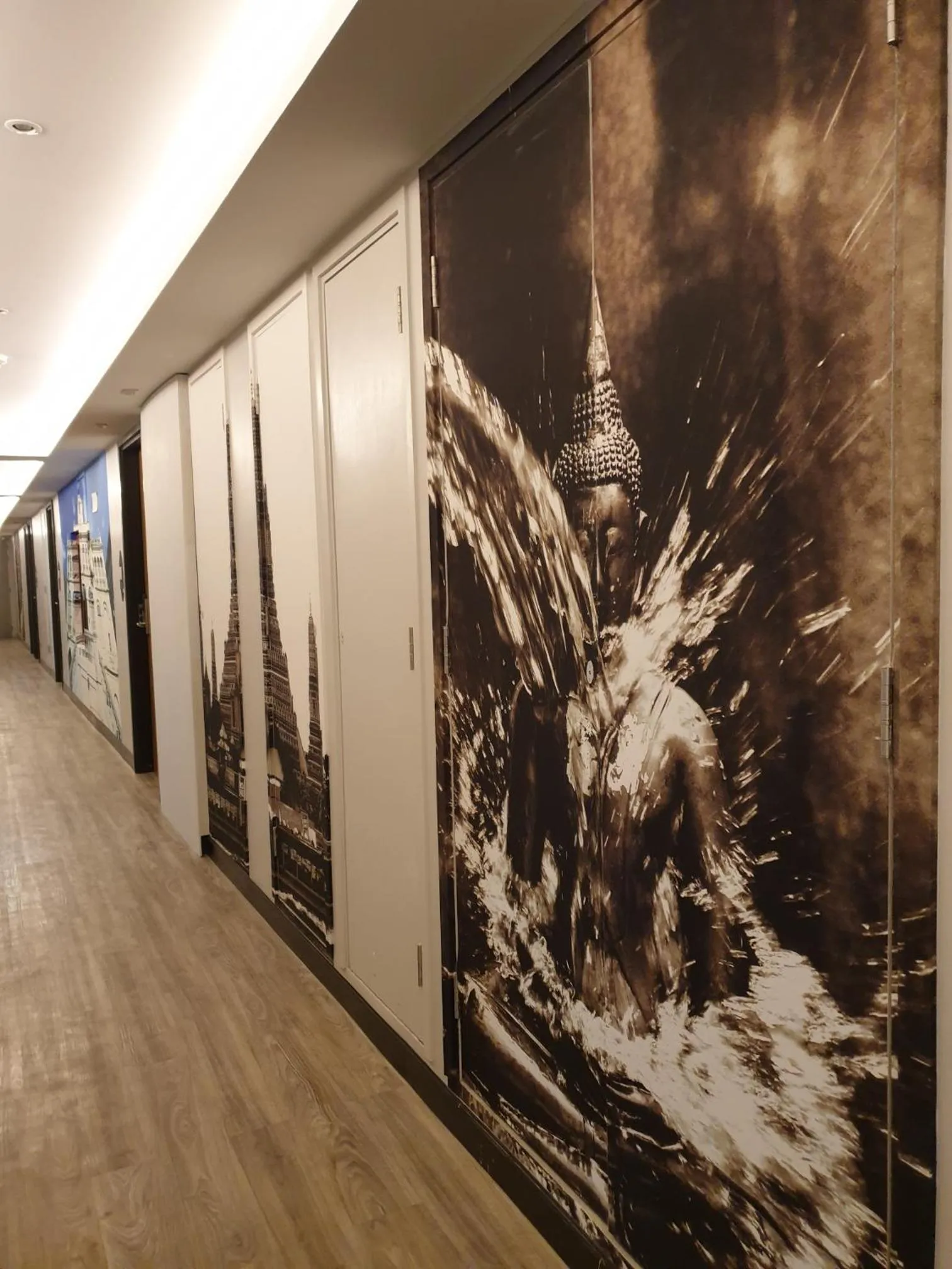 Decorative detail in Aspira One Sutthisan