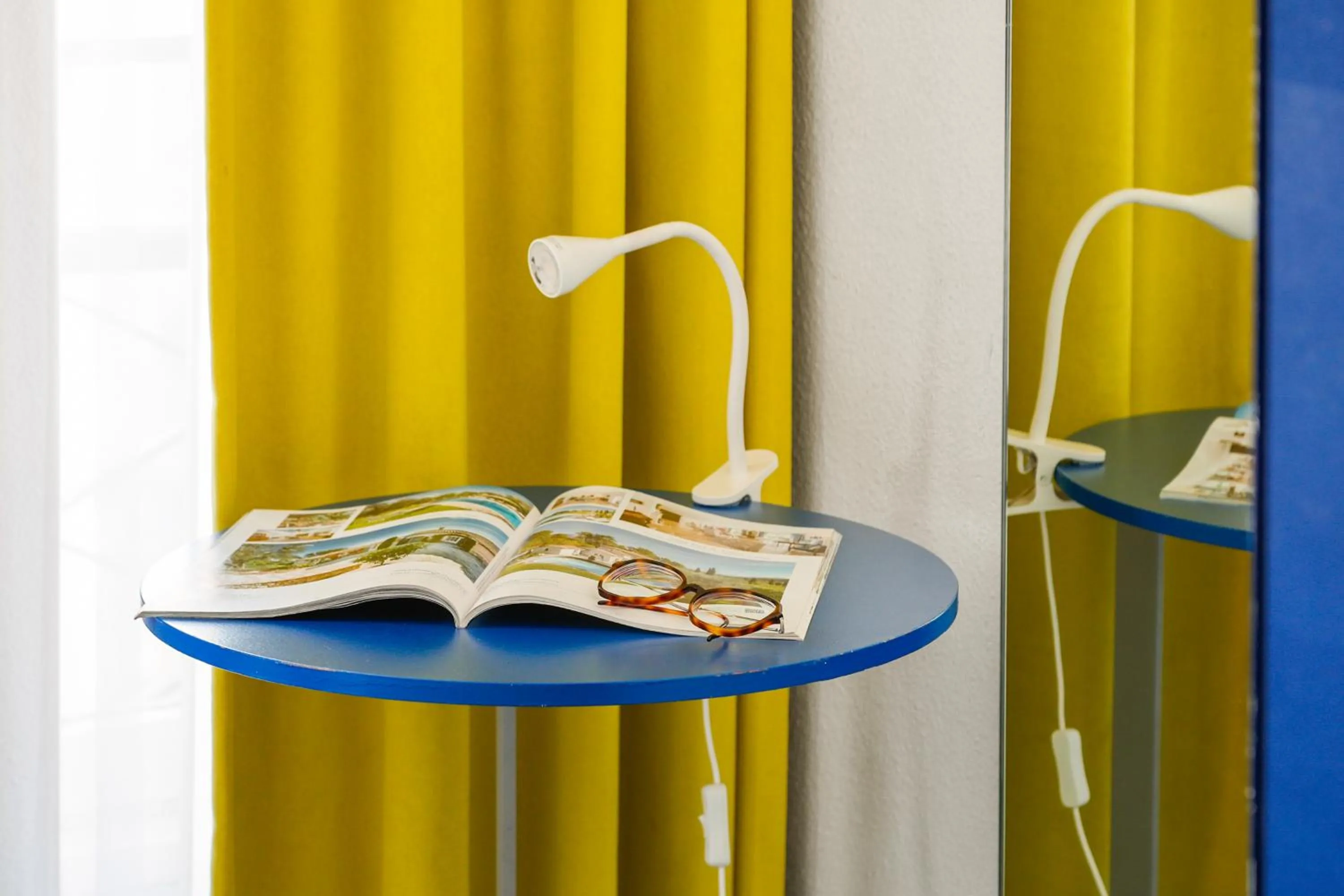 Bedroom in ibis Styles Paris République Le Marais