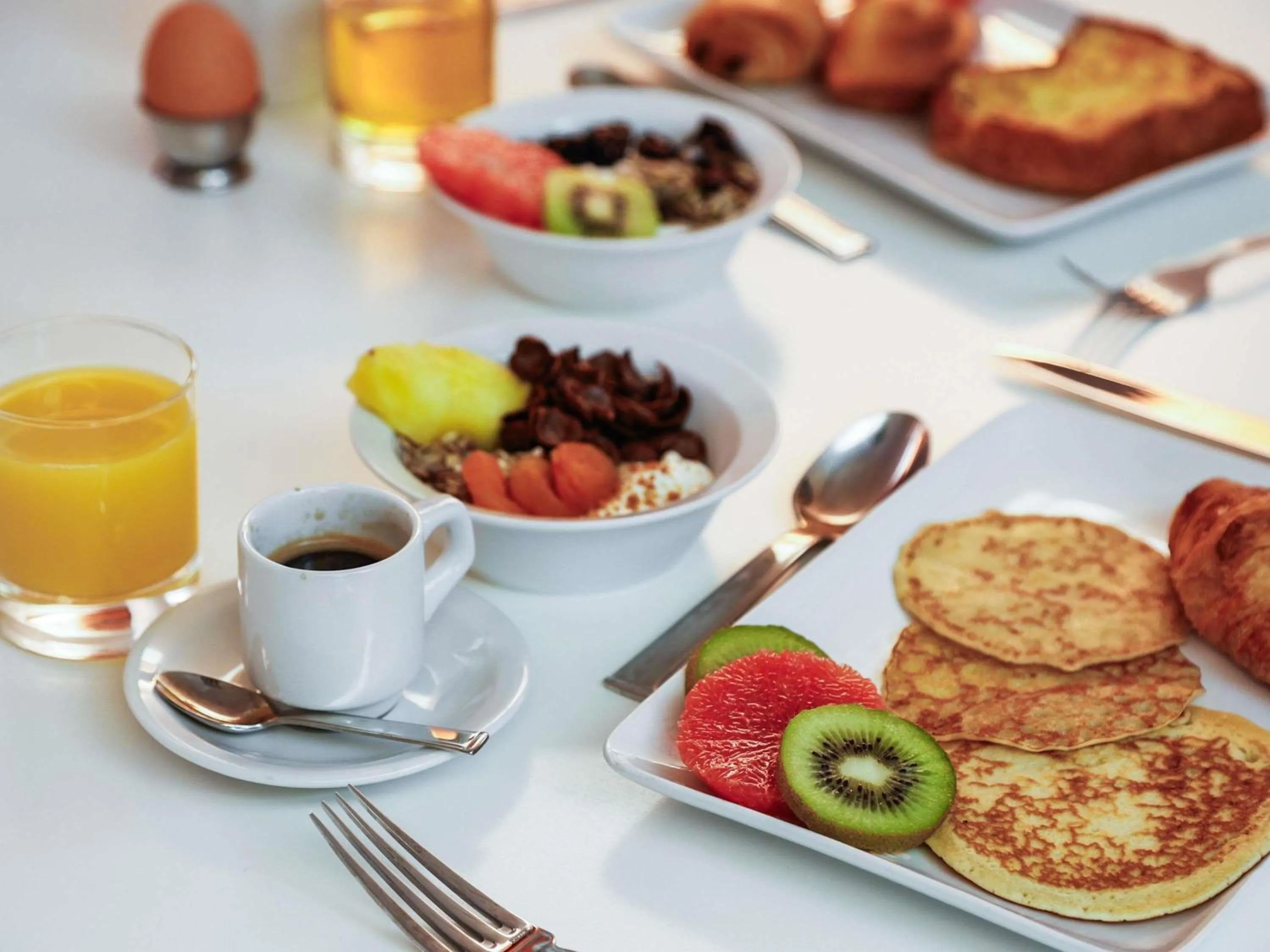 Breakfast in ibis Styles Paris République Le Marais