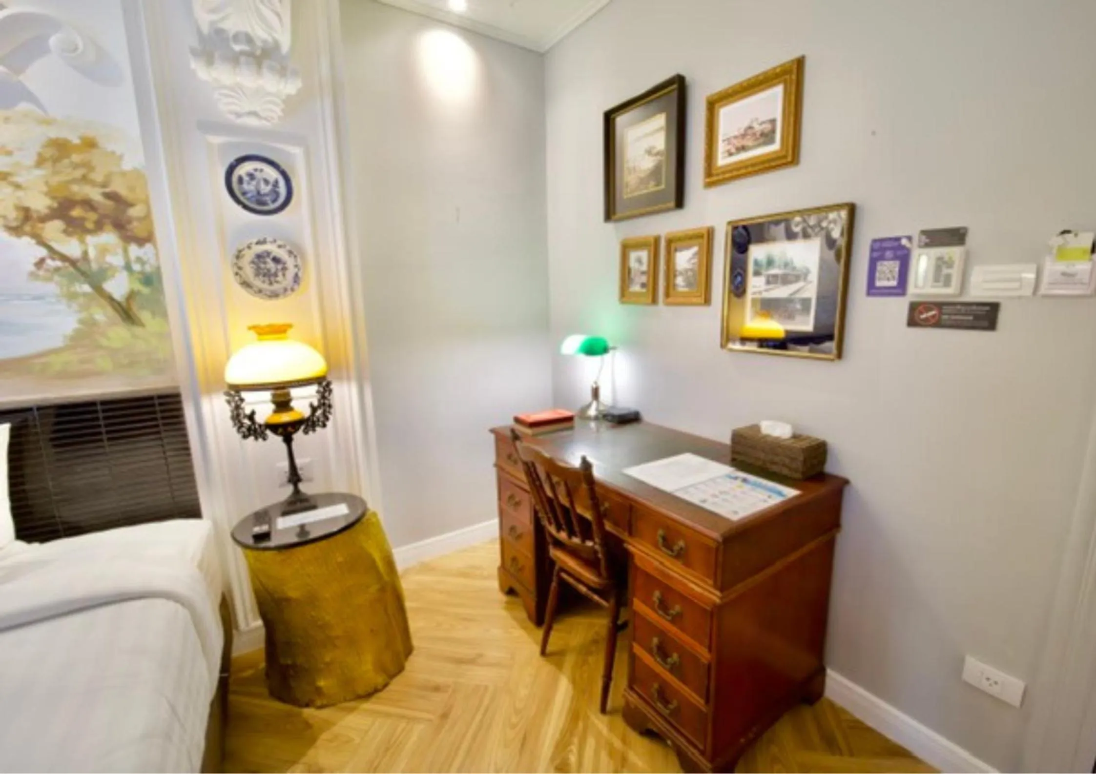 Photo of the whole room, Bed in Yuu Hotel Ubon Ratchathani