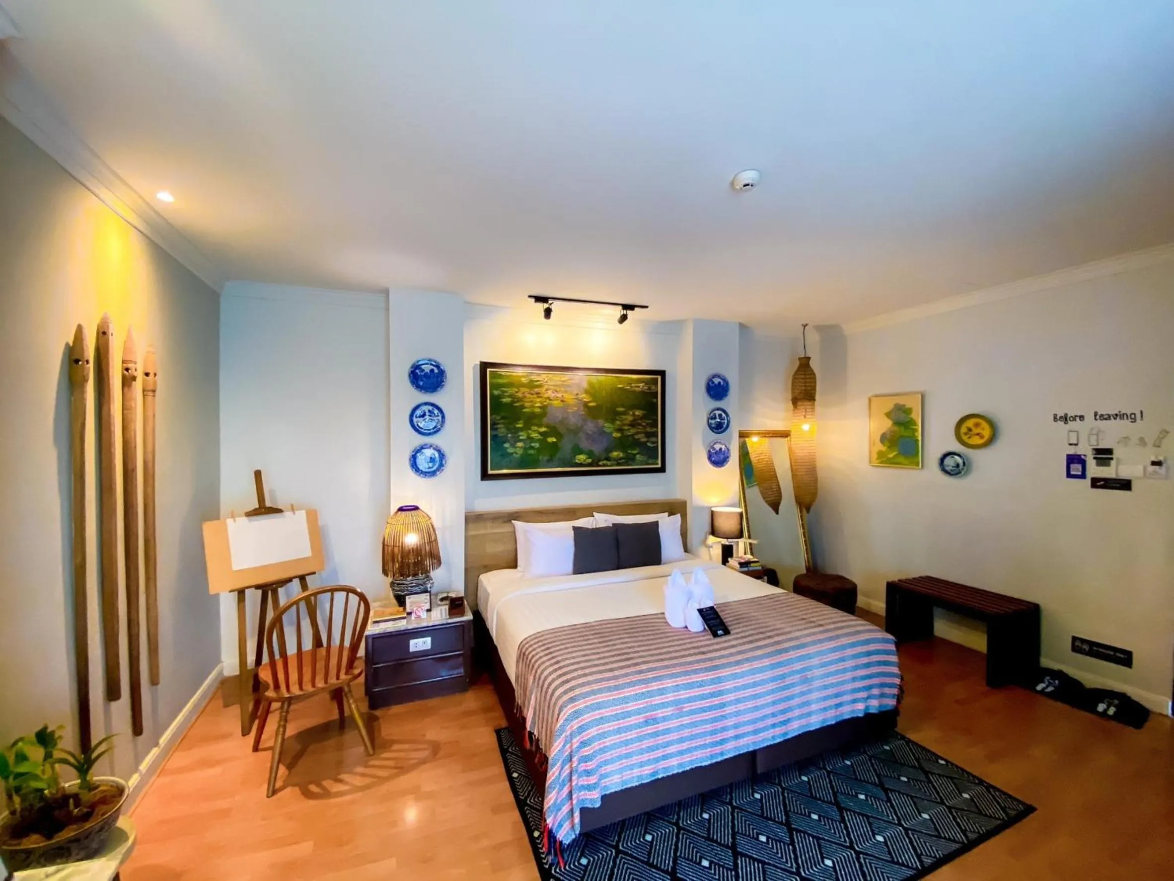 Photo of the whole room, Bed in Yuu Hotel Ubon Ratchathani