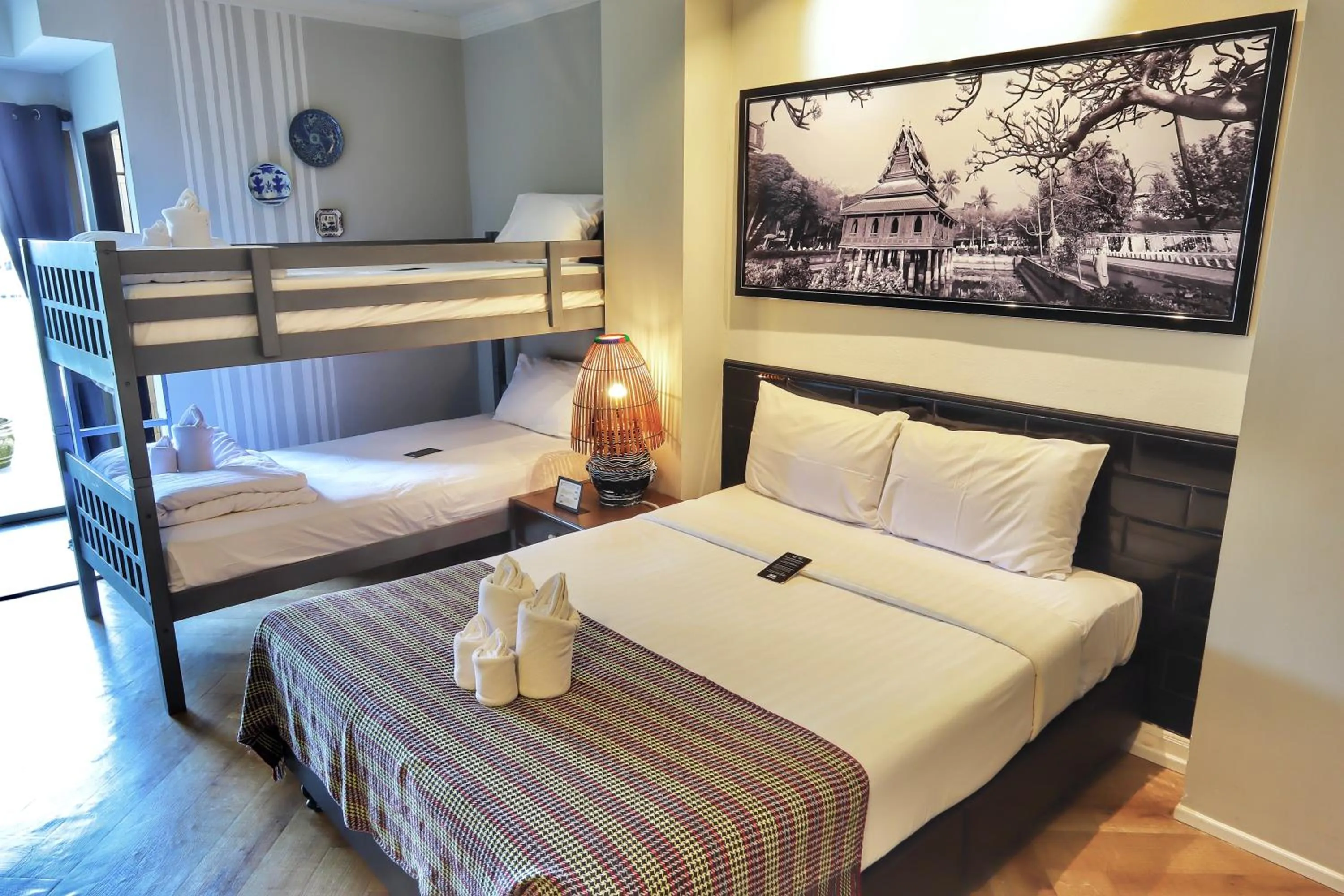 Photo of the whole room, Bed in Yuu Hotel Ubon Ratchathani