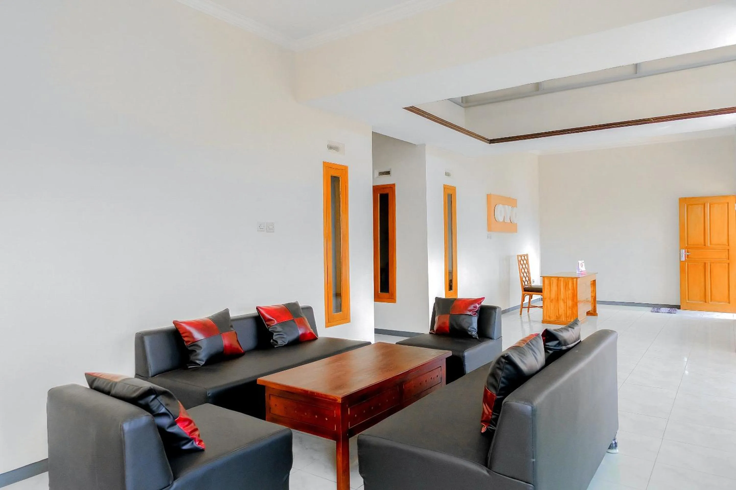 Lobby or reception in OYO 605 Queen Homestay