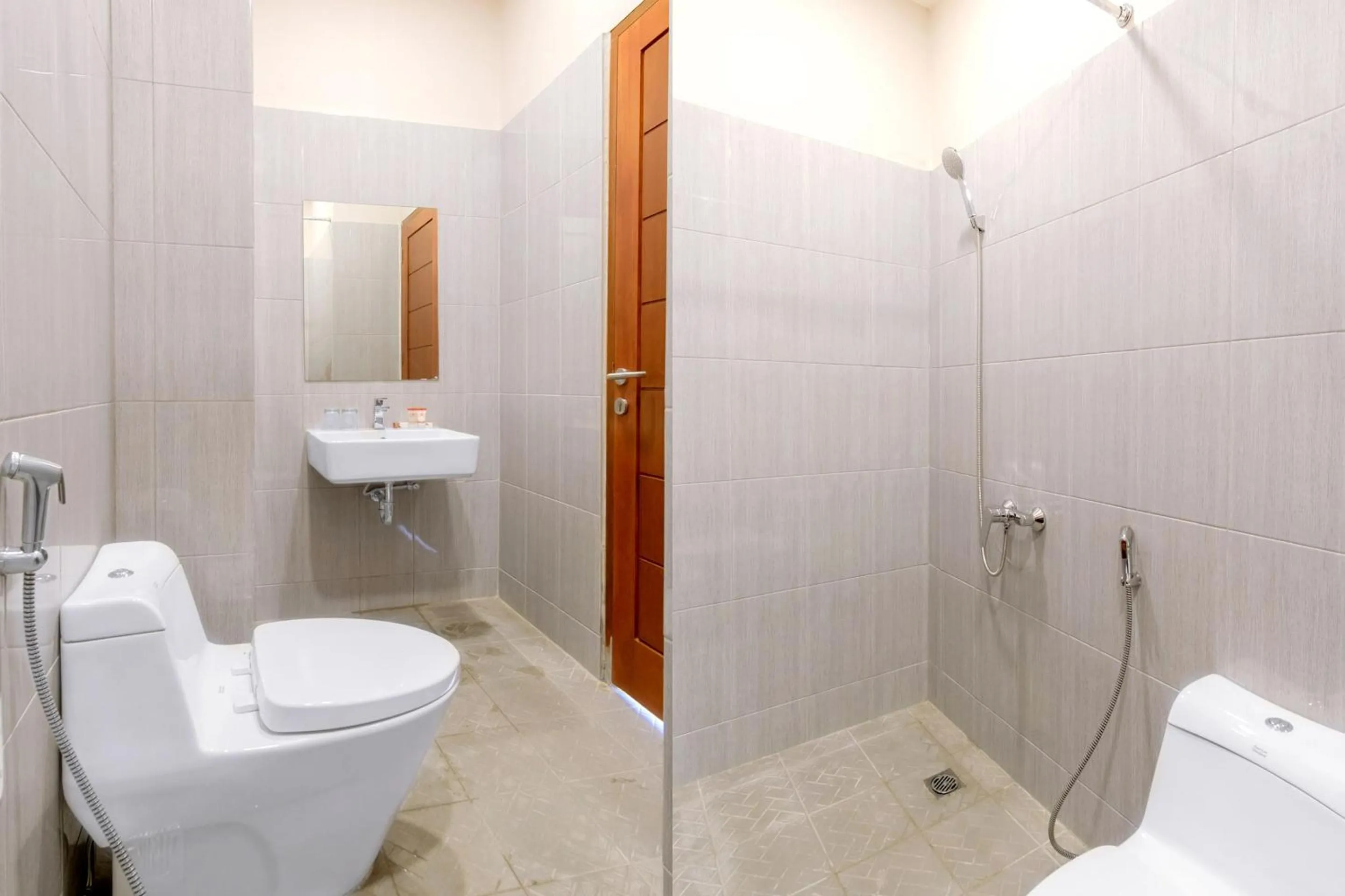 Bathroom in Townhouse Oak Medan near Universitas Sumatera Utara formerly Raz Residence