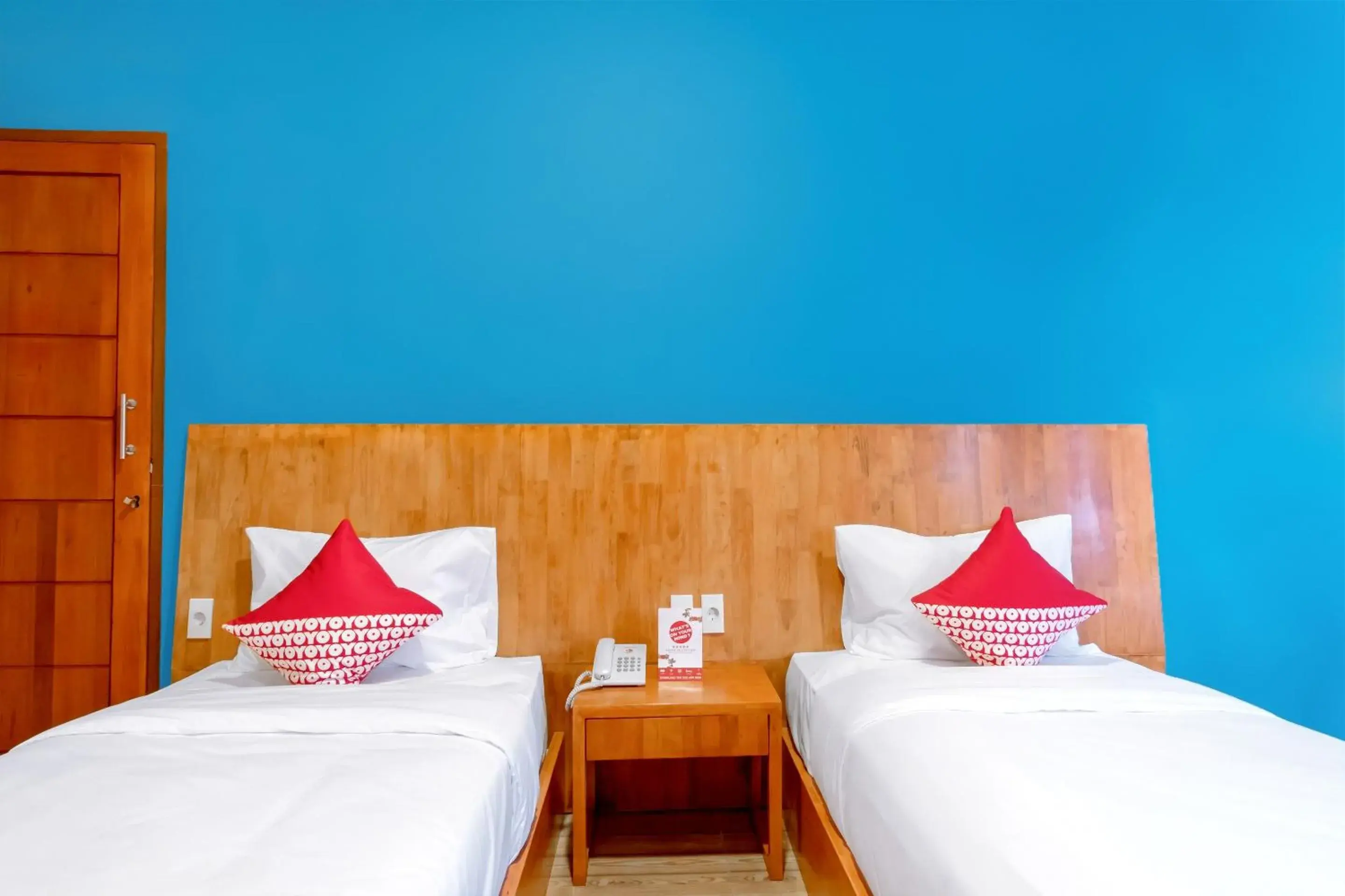 Delxue Twin Room in Townhouse Oak Medan near Universitas Sumatera Utara formerly Raz Residence Delxue Twin Room in Townhouse Oak Medan near Universitas Sumatera Utara formerly Raz Residence