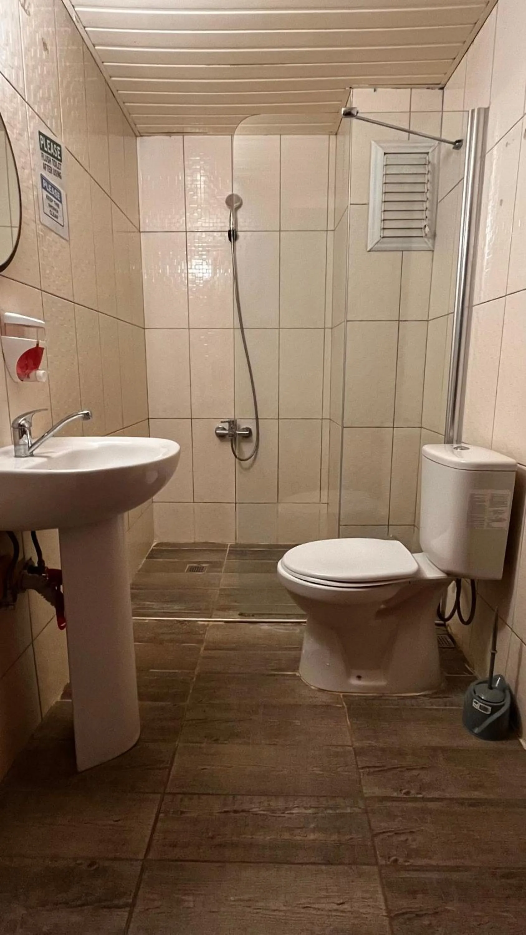 Shower in Kuyu Beergarden Hostel