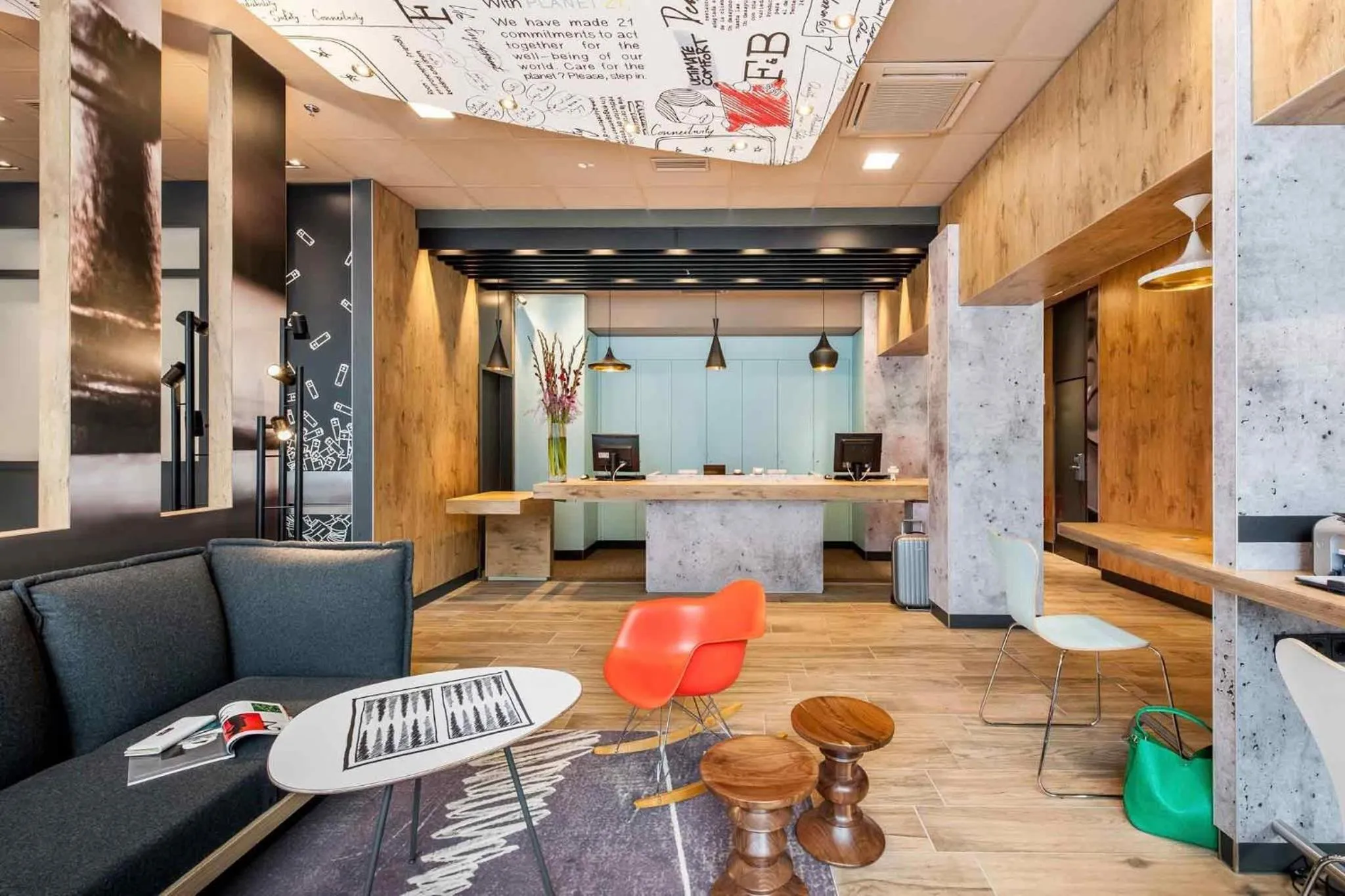 Property building in Ibis Hotel Köln Am Dom