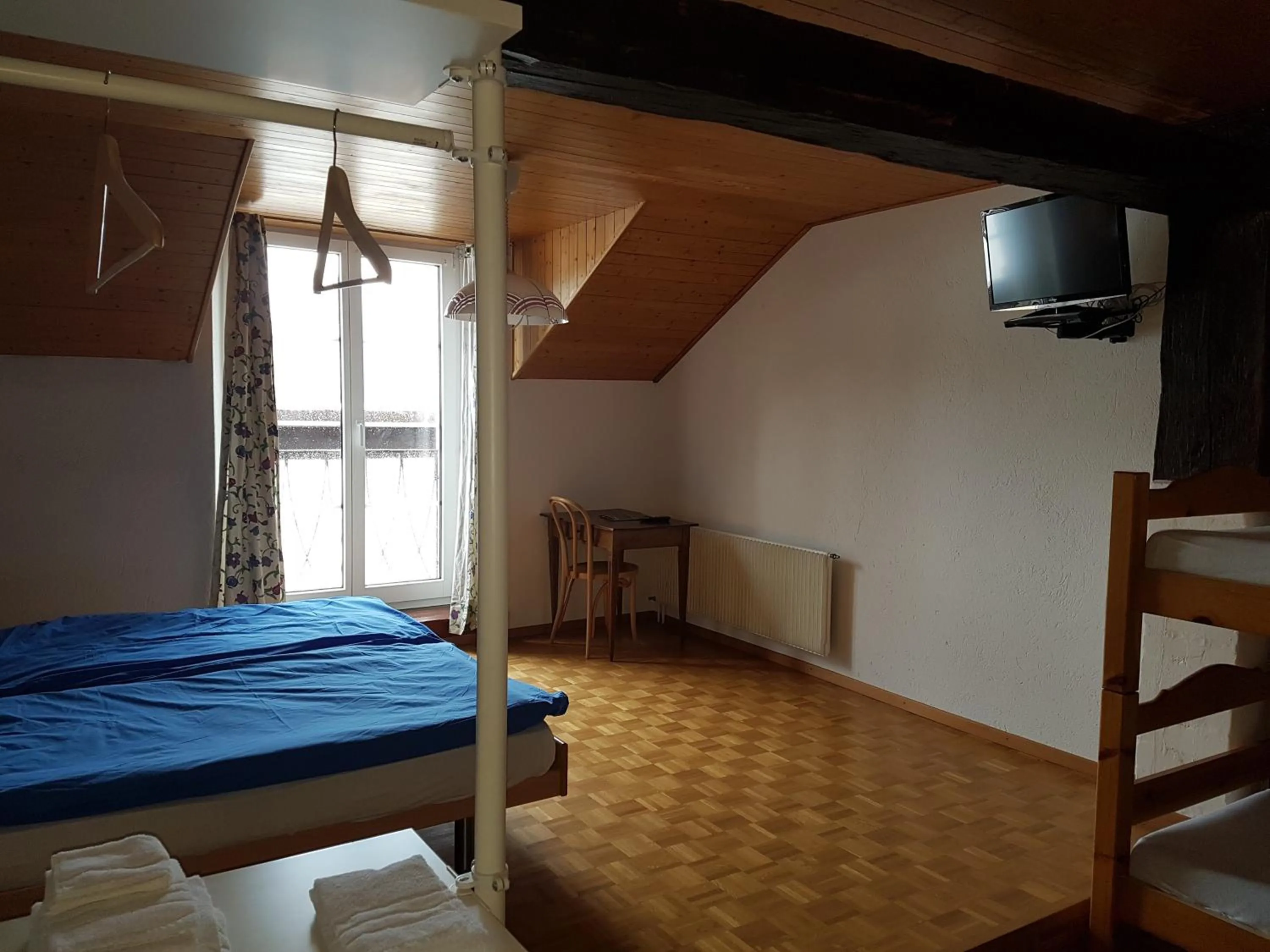 Bed in Auberge de la Couronne