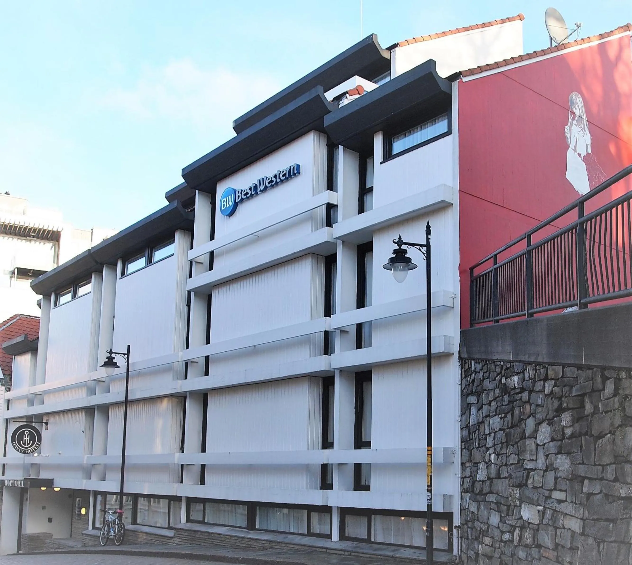 Facade/entrance in Havly Hotell