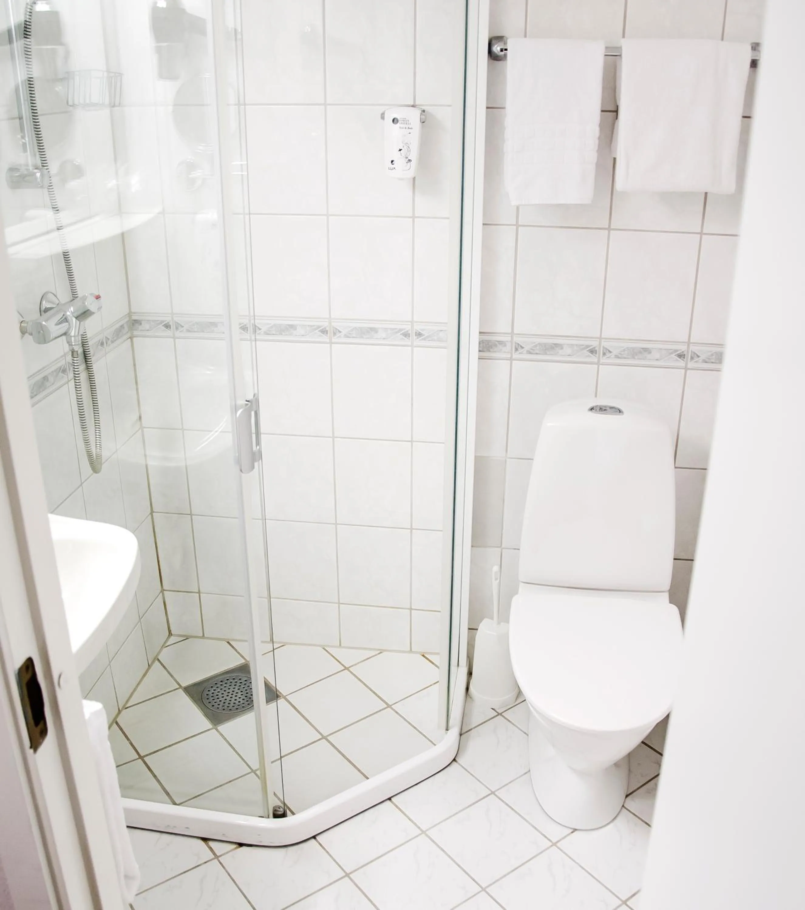 Bathroom in Havly Hotell