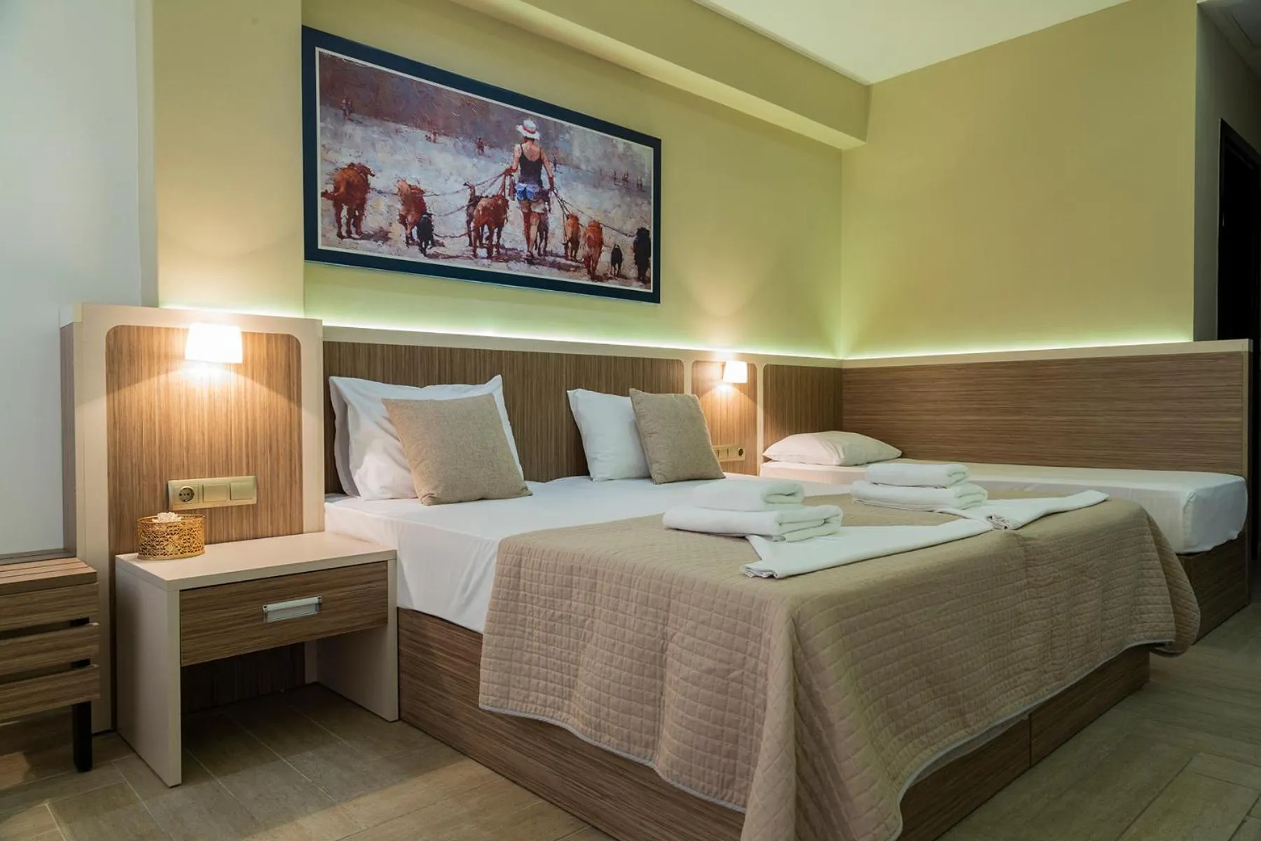 Bed in Dafni Plus Hotel