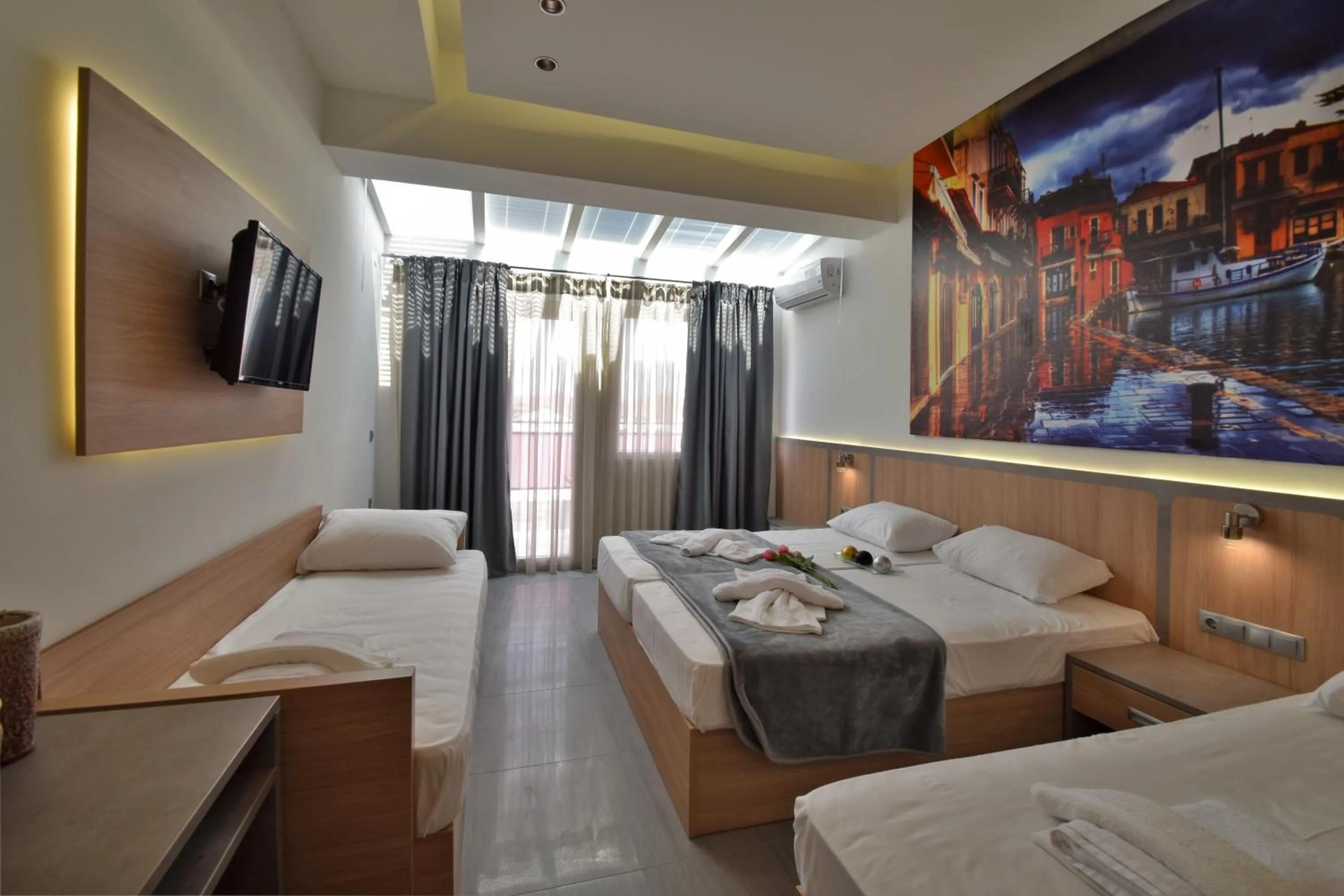 Bedroom, Bed in Dafni Plus Hotel
