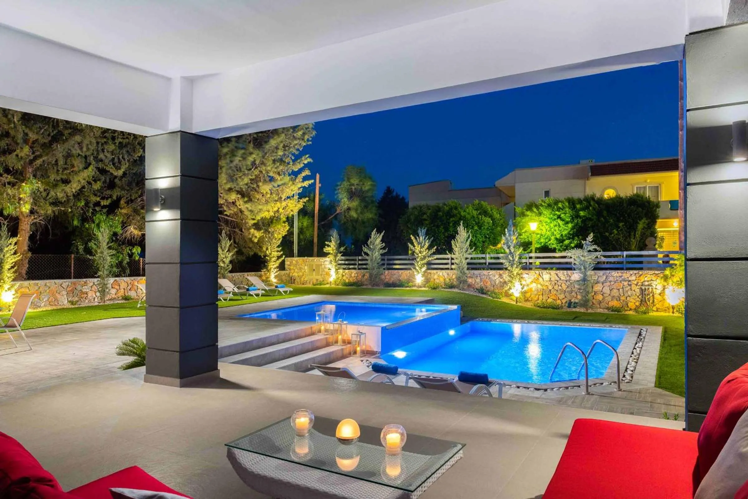 Villa Summer Light