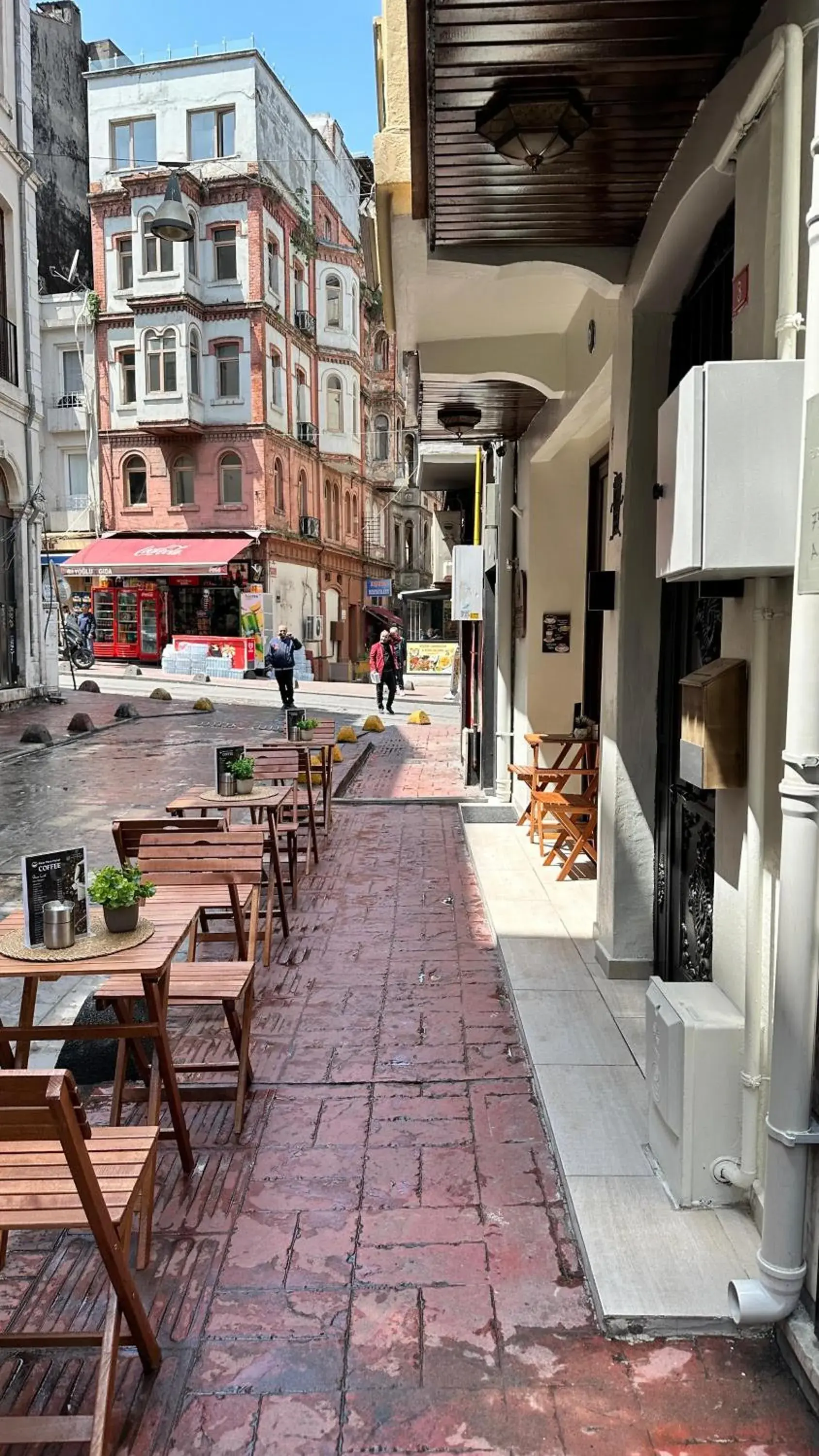 Property building in New Pera Property building in New Pera