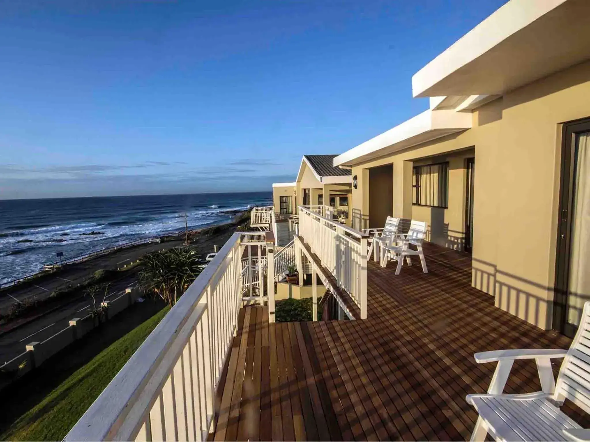 Sea view in Fairlight Beach House Sea view in Fairlight Beach House