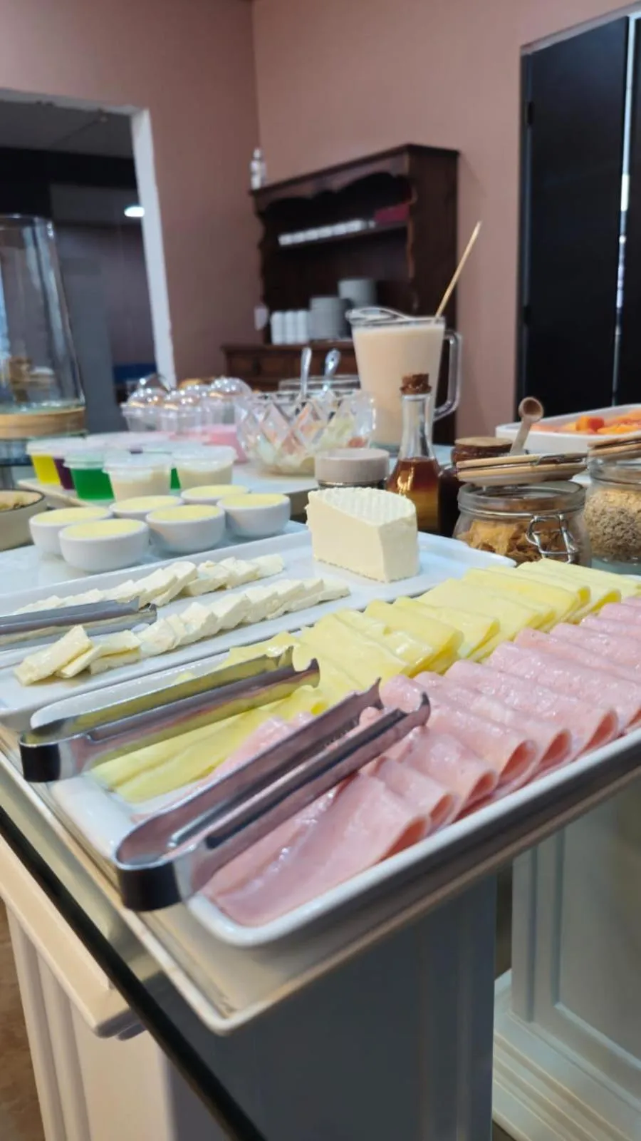 Buffet breakfast in Hotel Mirage