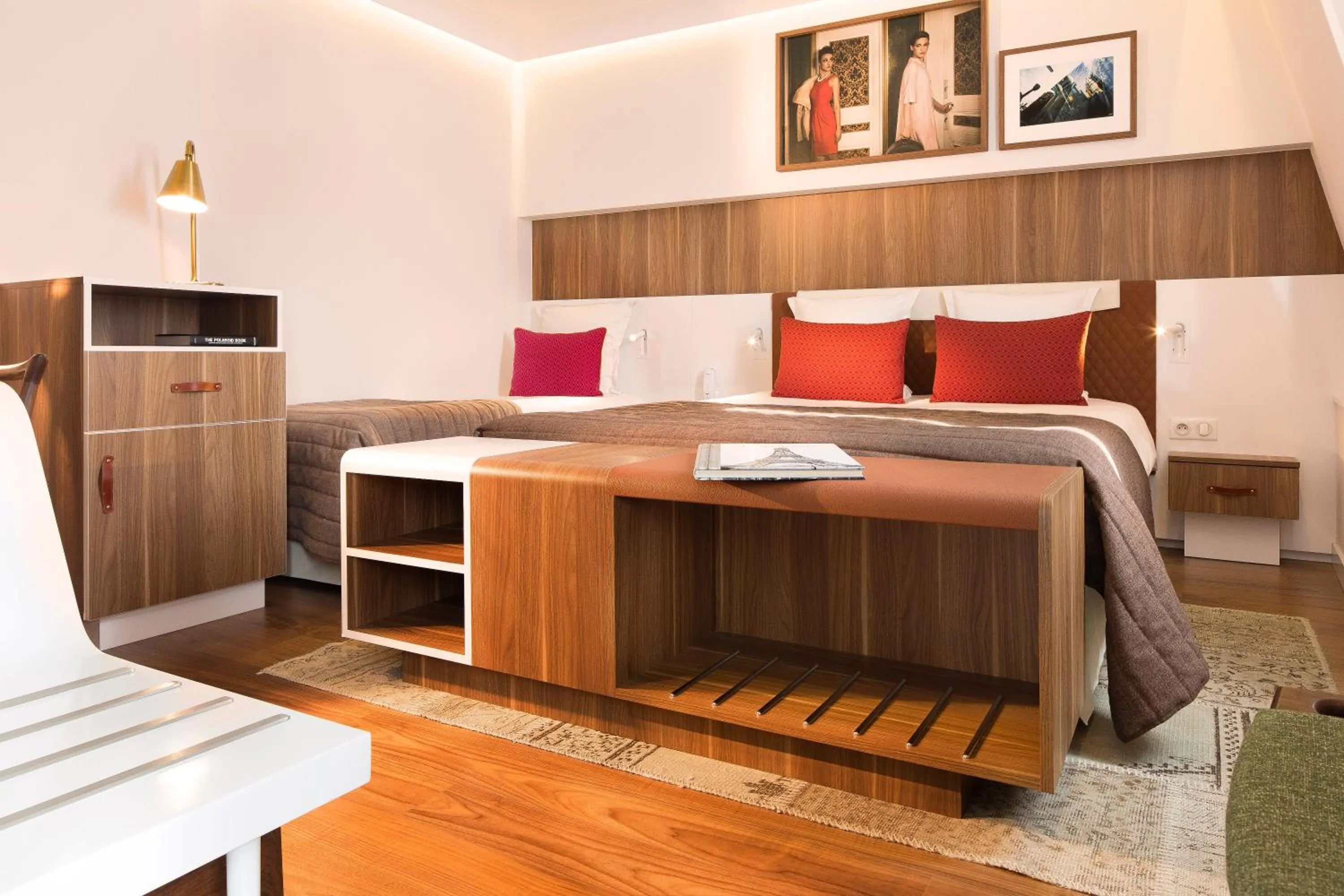 Bedroom, Bed in Hôtel Eiffel Turenne