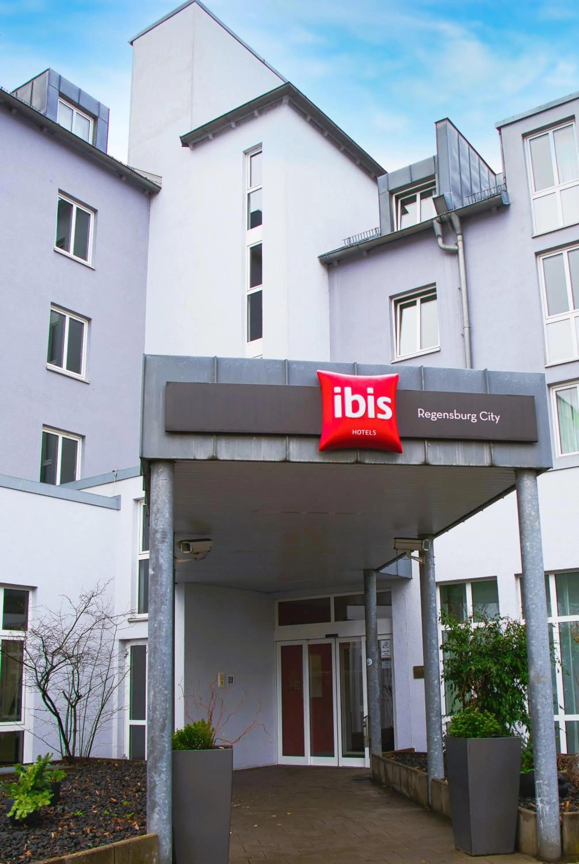 Property building in ibis Hotel Regensburg City