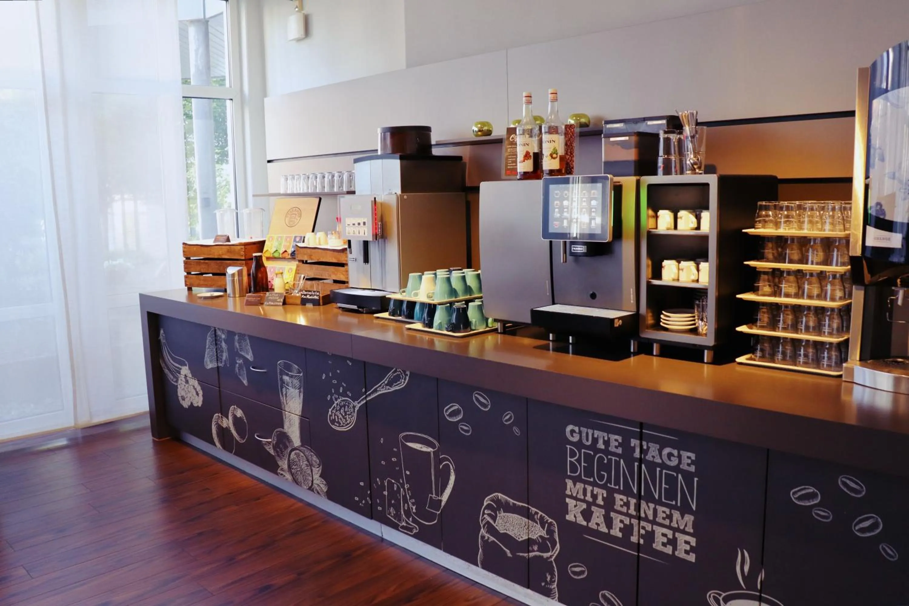 Coffee/tea facilities in ibis Hotel Regensburg City