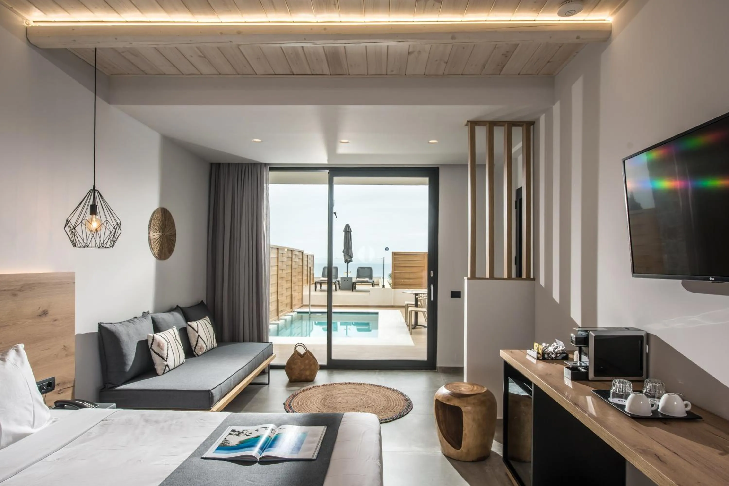 Photo of the whole room, Bed in Casa Blu Boutique Hotel "by Checkin" Adults Only