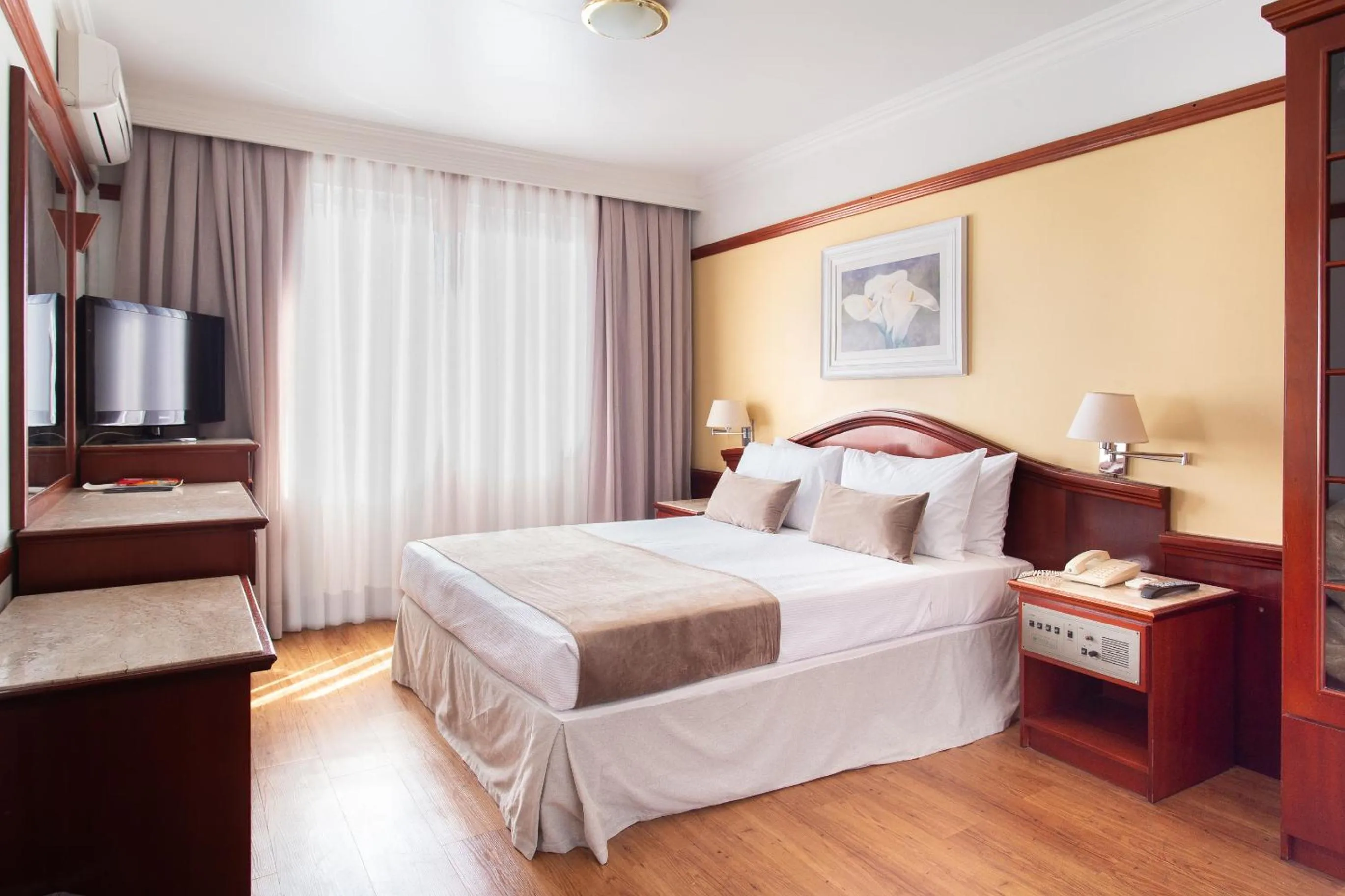 Bed in Jandaia Turismo Hotel