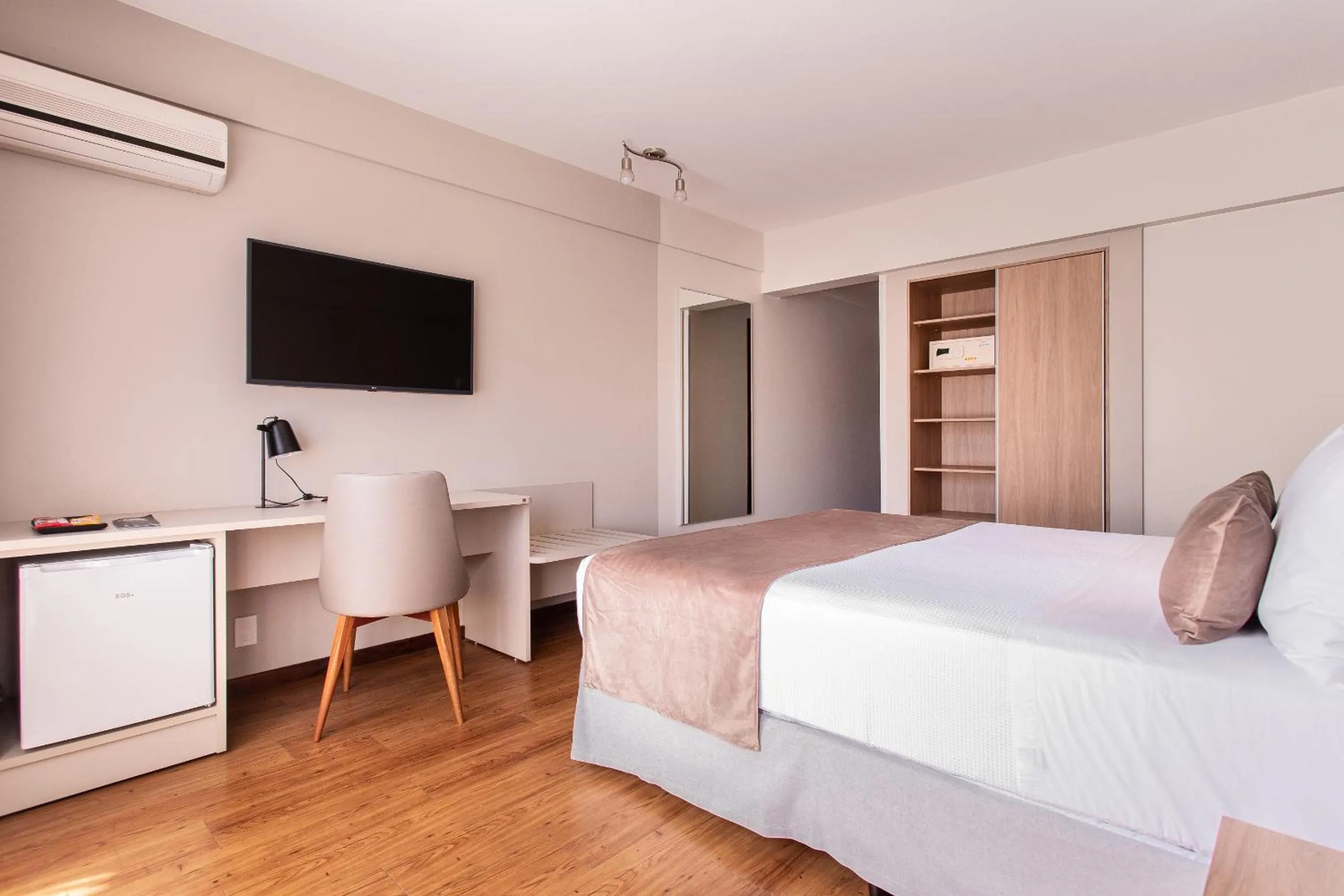 Bed in Jandaia Turismo Hotel