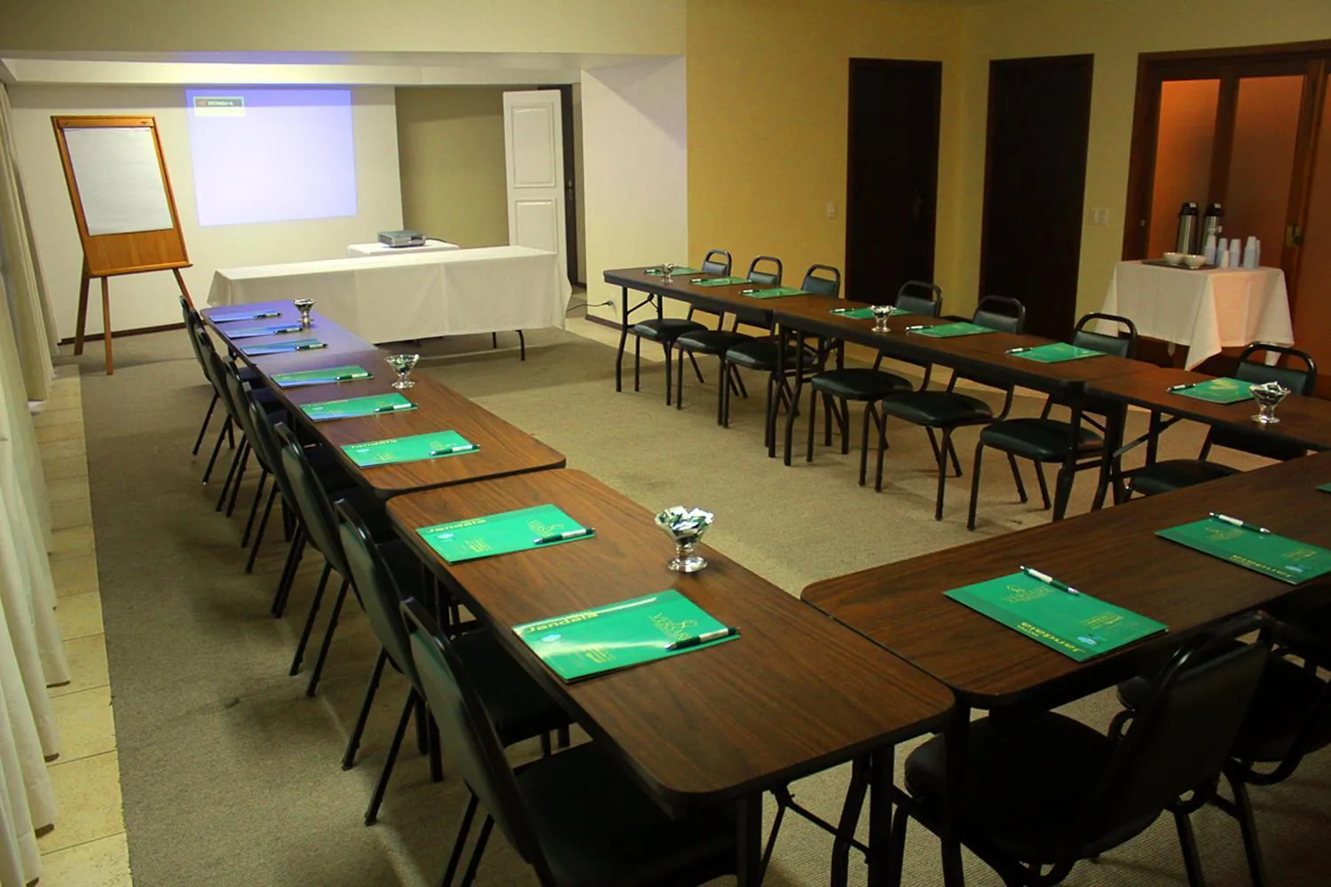 Meeting/conference room in Jandaia Turismo Hotel