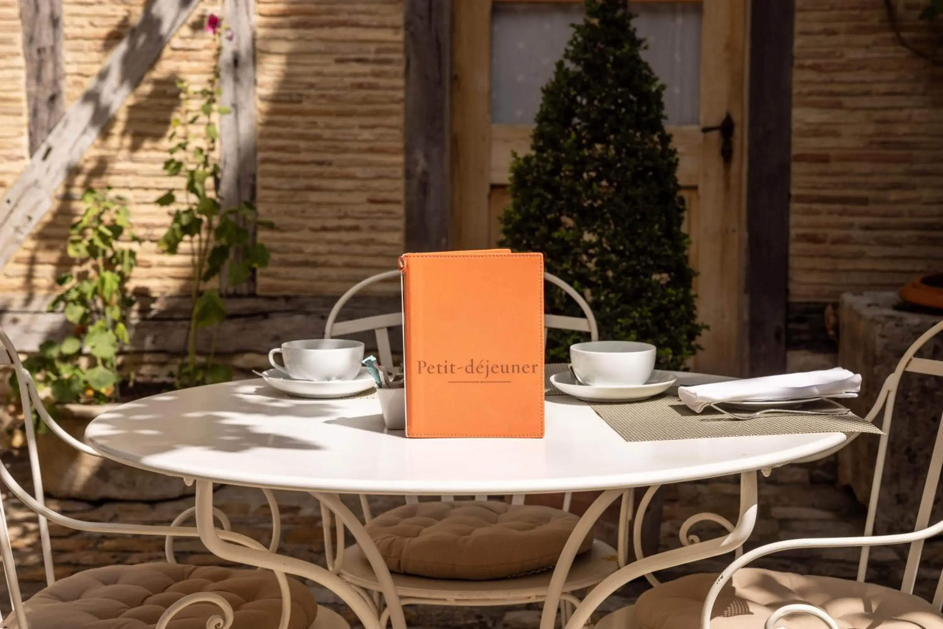 Breakfast in La Maison de Rhodes Hôtel & Spa Breakfast in La Maison de Rhodes Hôtel & Spa