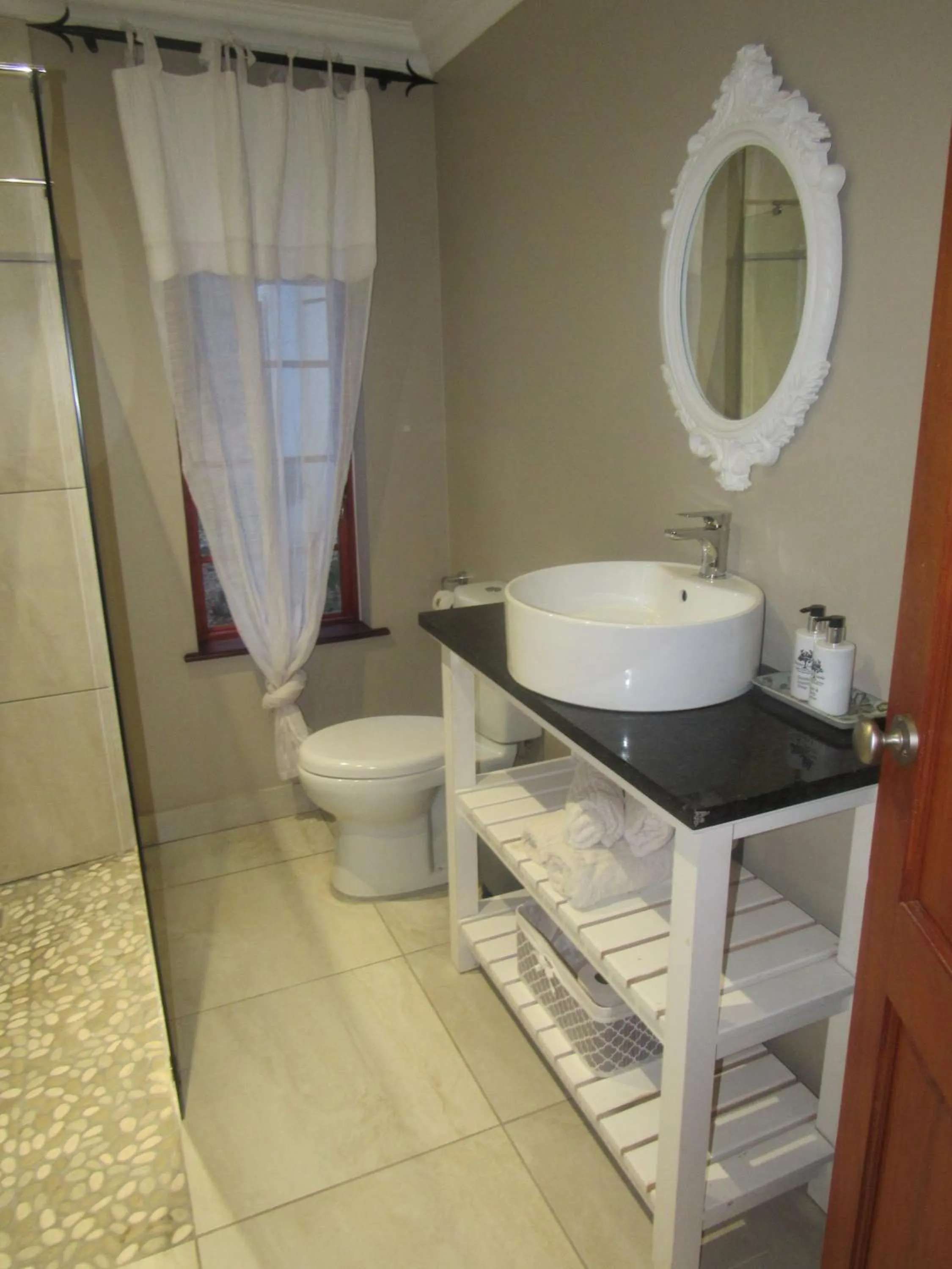 Bathroom in Happy Lands Farmstay