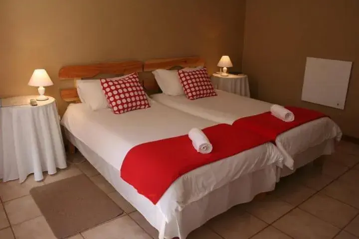 Twin Room in Karoopark Guest House Twin Room in Karoopark Guest House