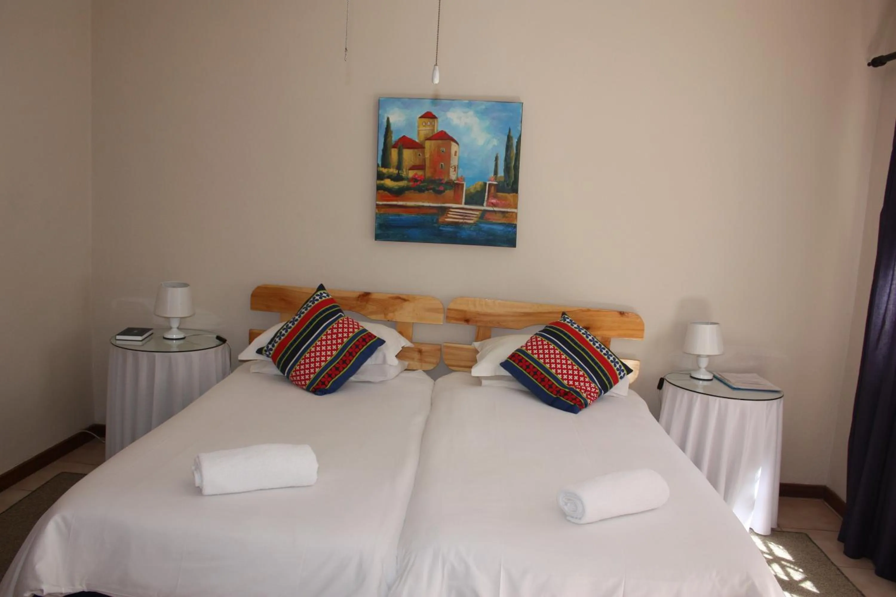 Photo of the whole room, Bed in Karoopark Guest House