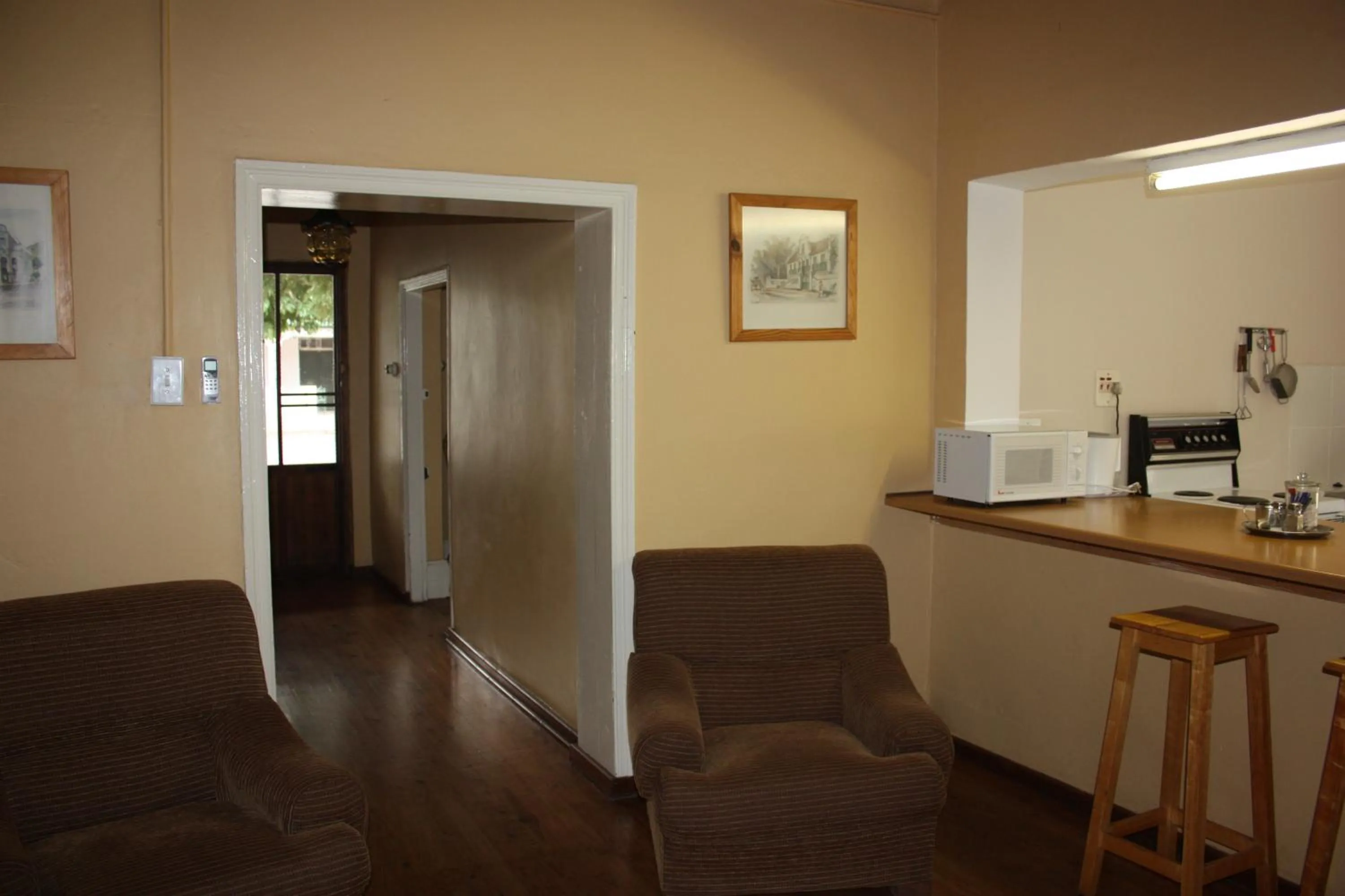 Seating area in Karoopark Guest House