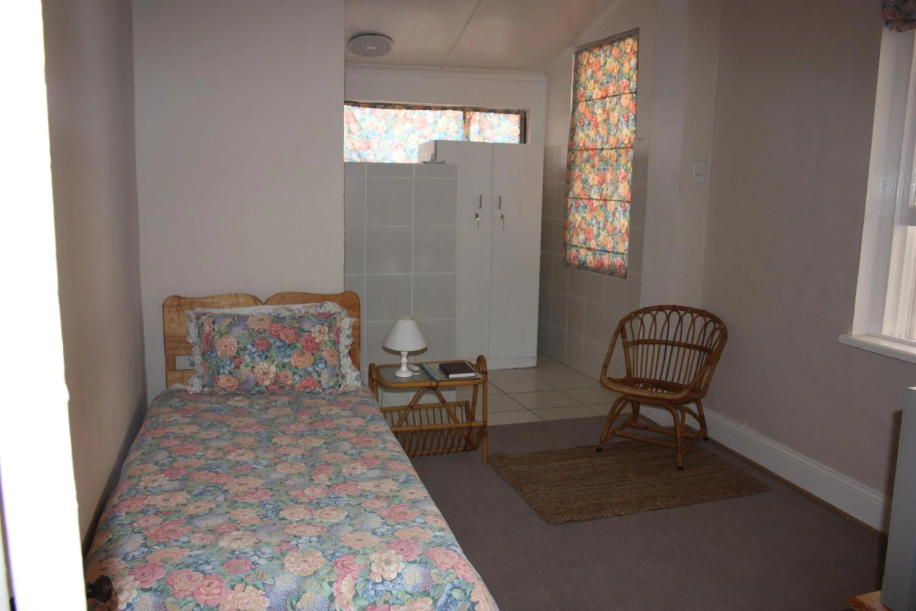 Bed in Karoopark Guest House