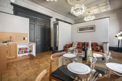 Bonnie Hotel - Smart Boutique ApartHotel - Haymarket Edinburgh