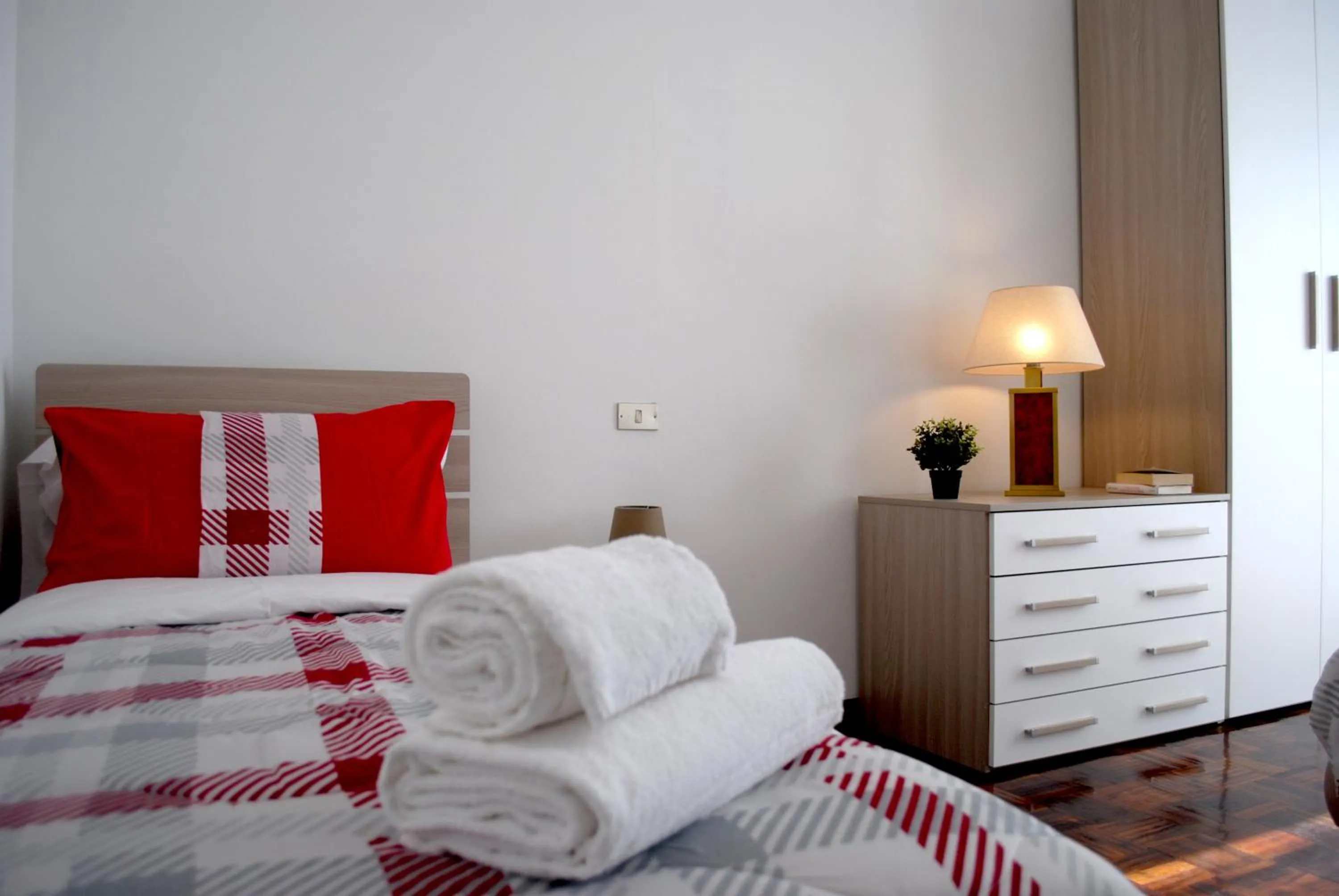 Bedroom, Bed in Bnbook-Costantino