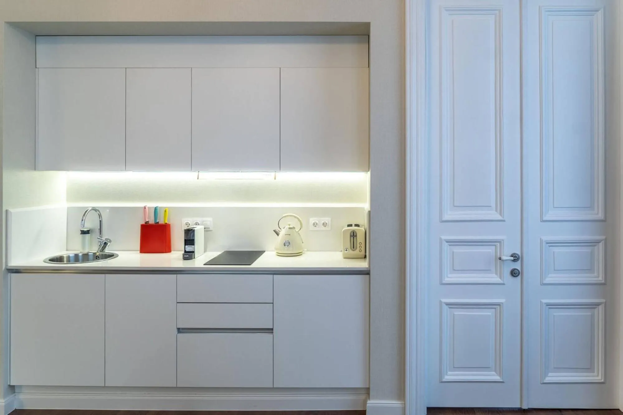 Kitchen or kitchenette in TIFLIS OPERA Aparthotel