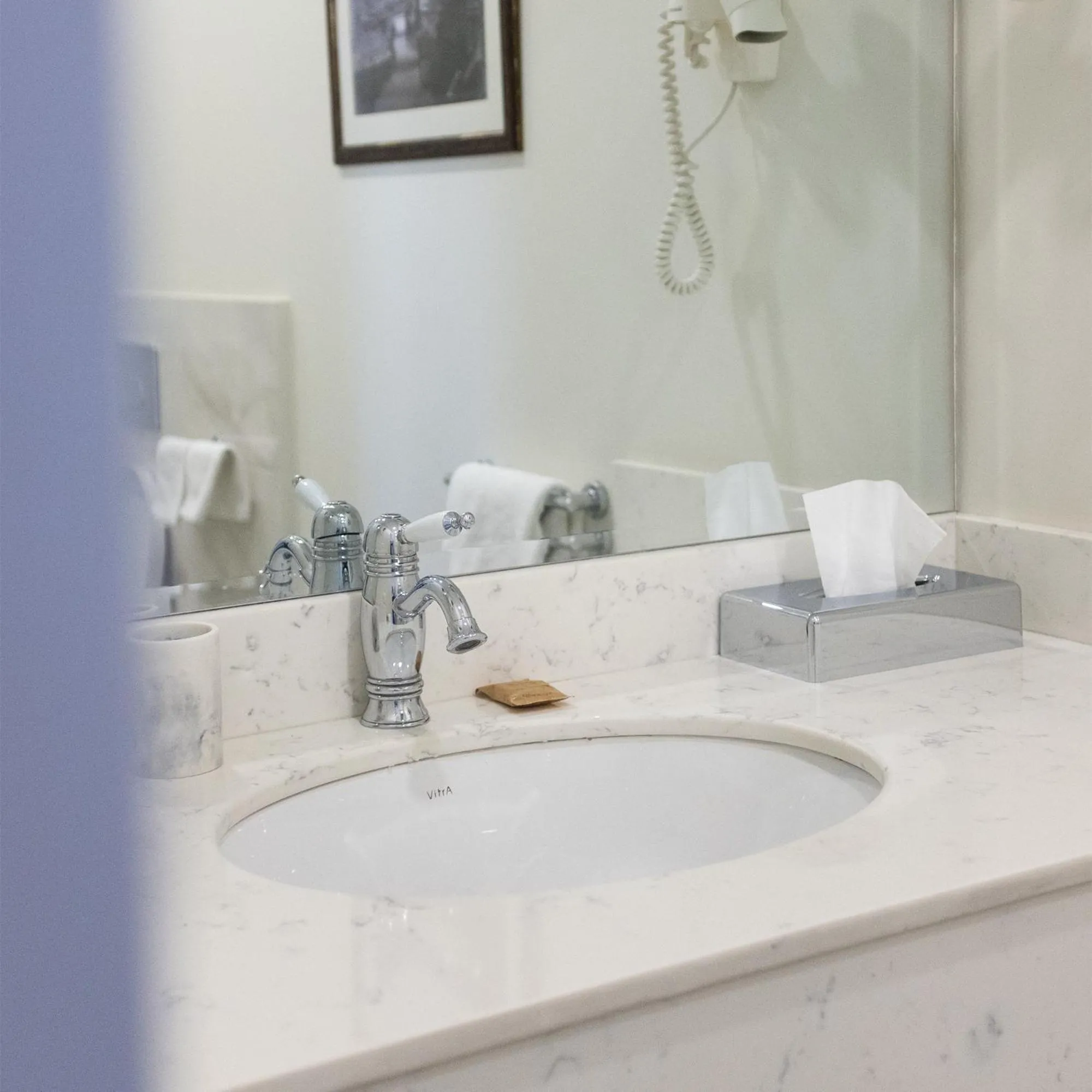 Bathroom in TIFLIS OPERA Aparthotel