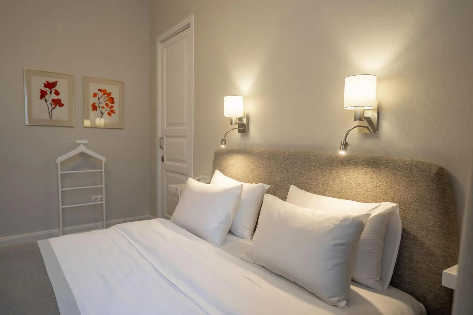 Bed in TIFLIS OPERA Aparthotel