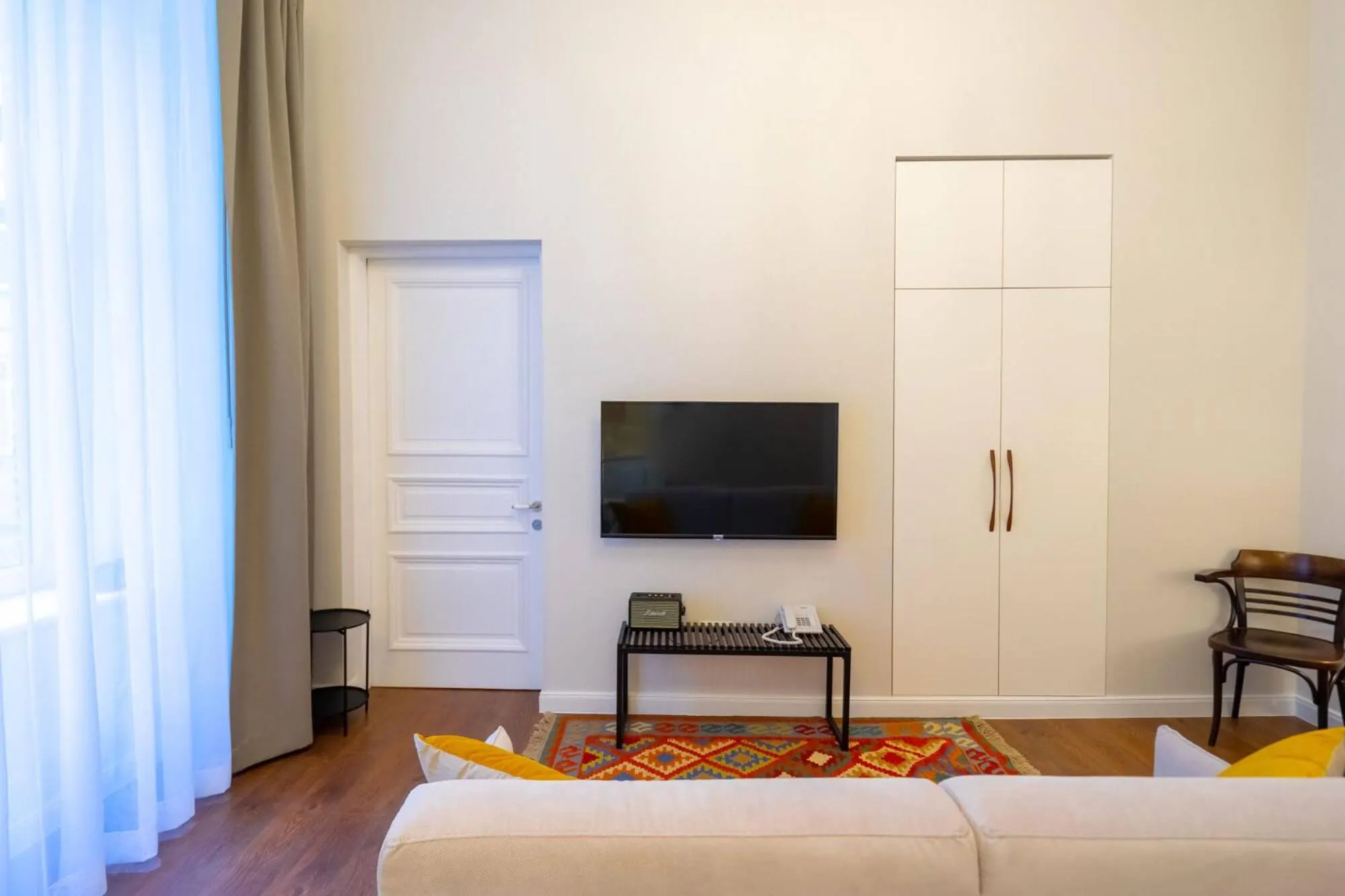 TV and multimedia, Bed in TIFLIS OPERA Aparthotel