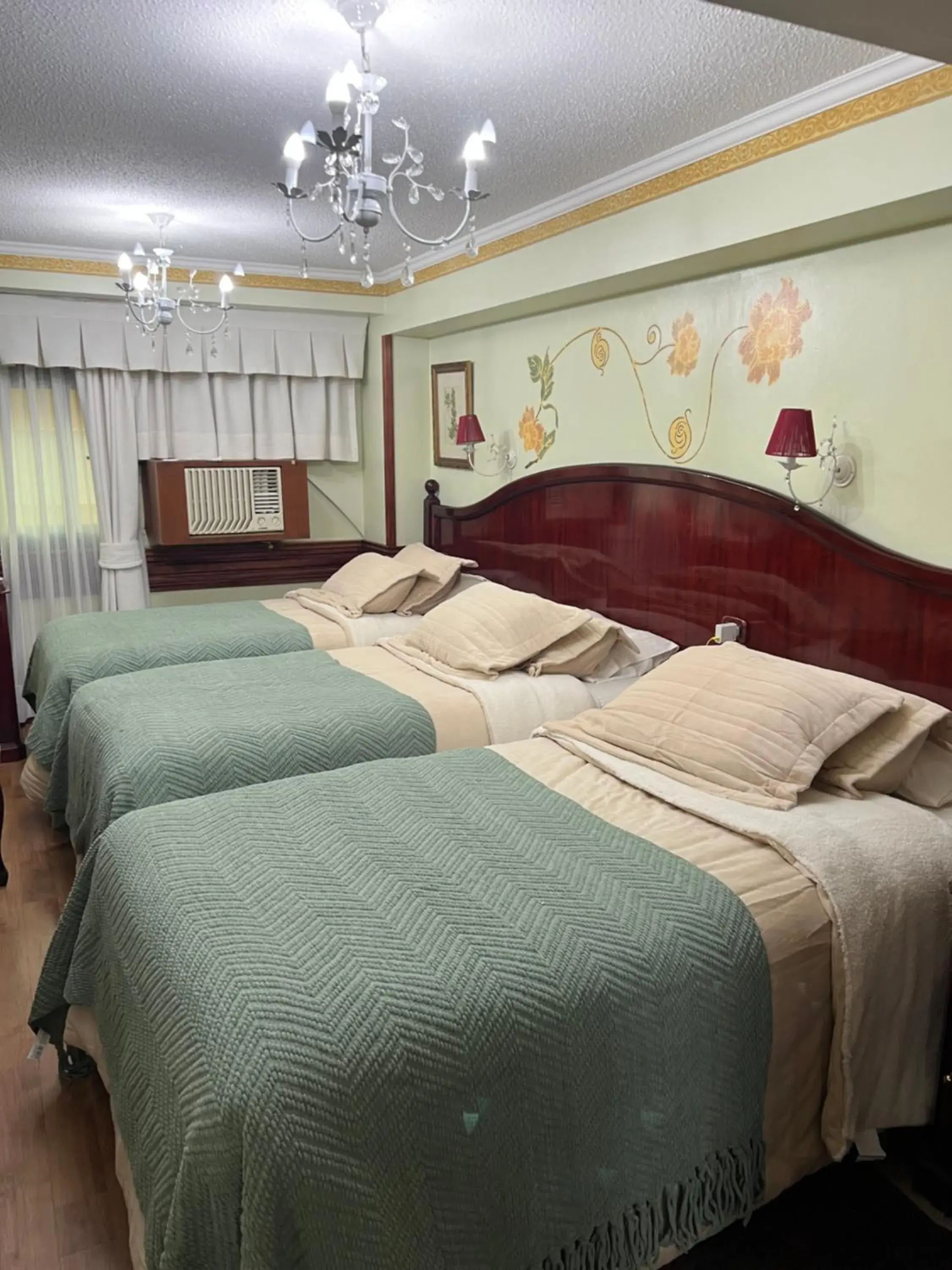 Triple Room in Hotel Ciudad de Vitoria Triple Room in Hotel Ciudad de Vitoria