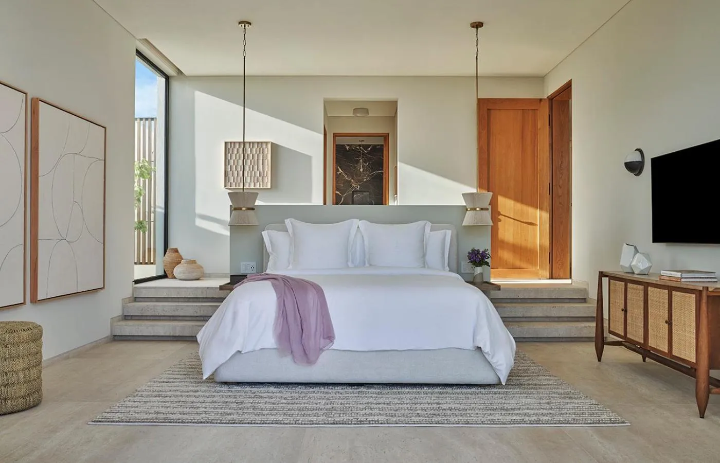 Bedroom, Bed in Four Seasons Resort Los Cabos