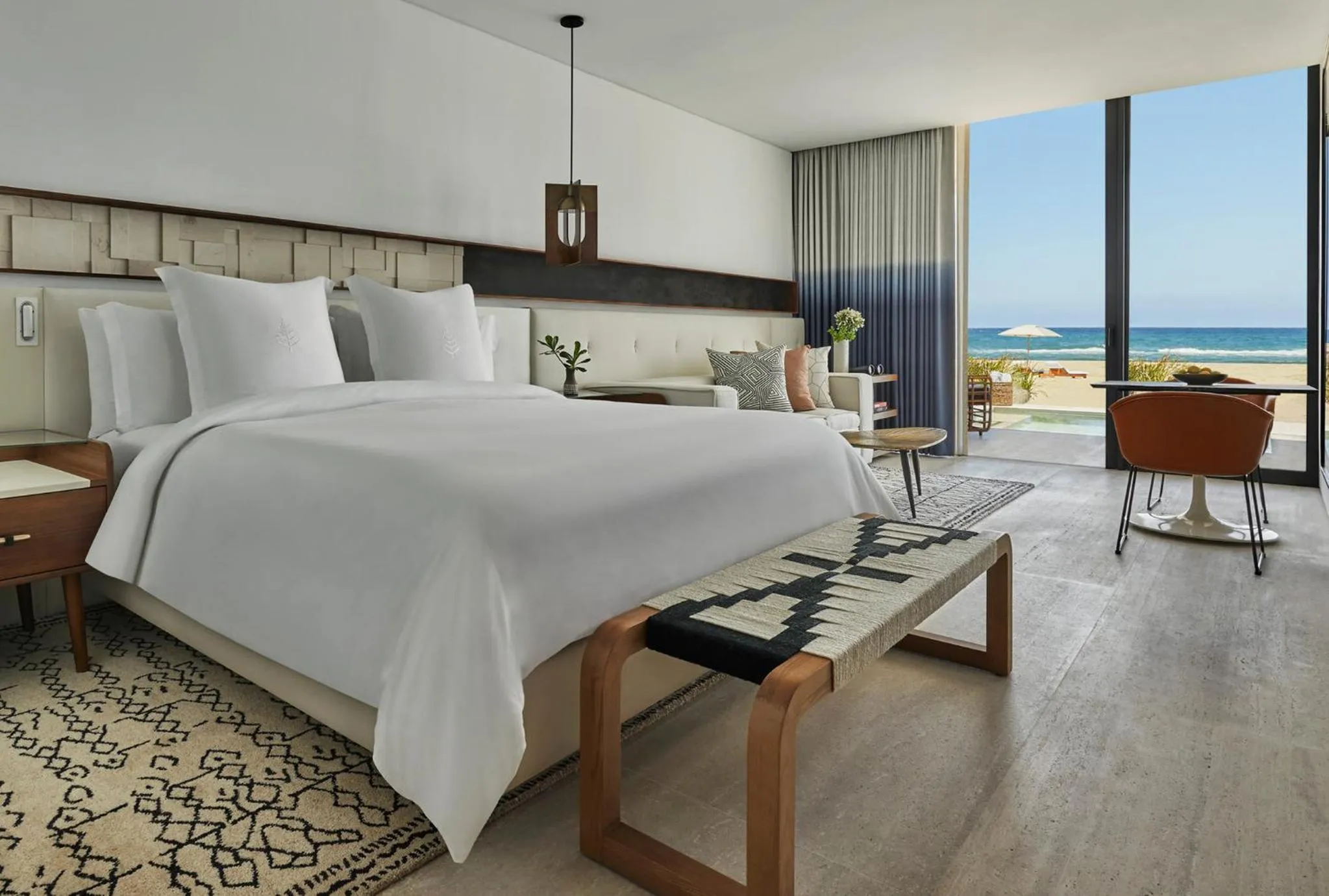 Photo of the whole room, Bed in Four Seasons Resort Los Cabos