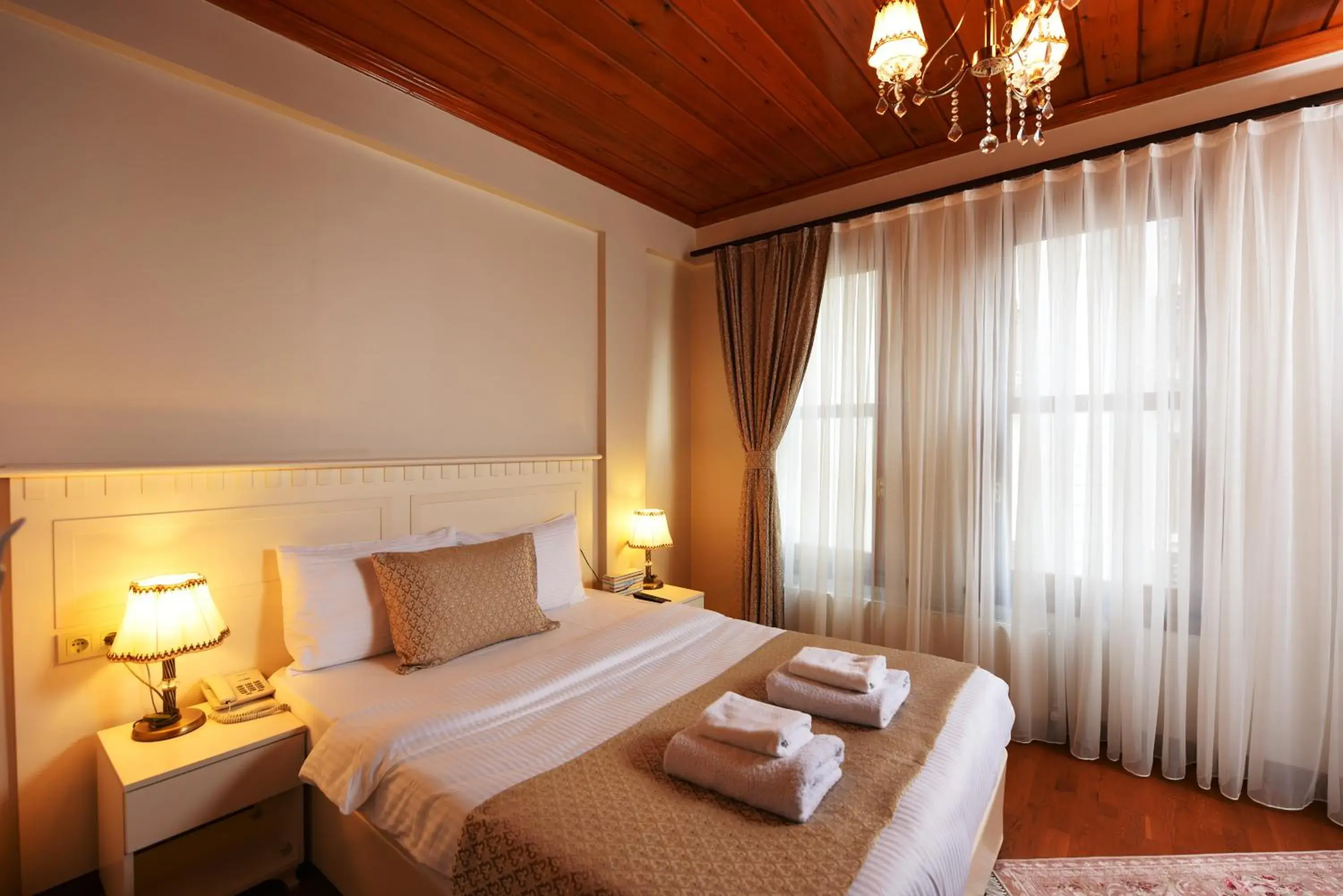 Double Room in Elyka Hotel Double Room in Elyka Hotel