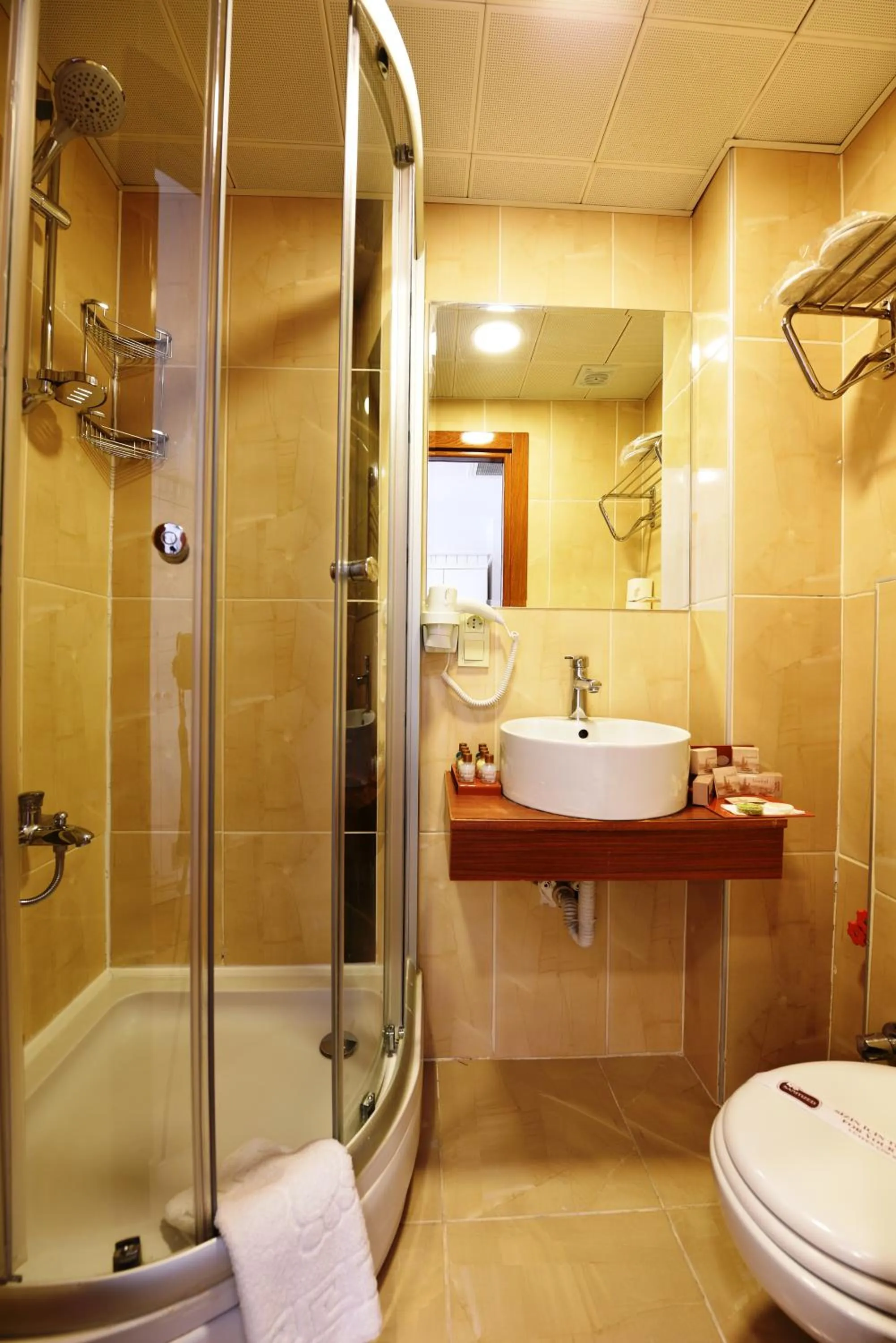 Bathroom in Elyka Hotel