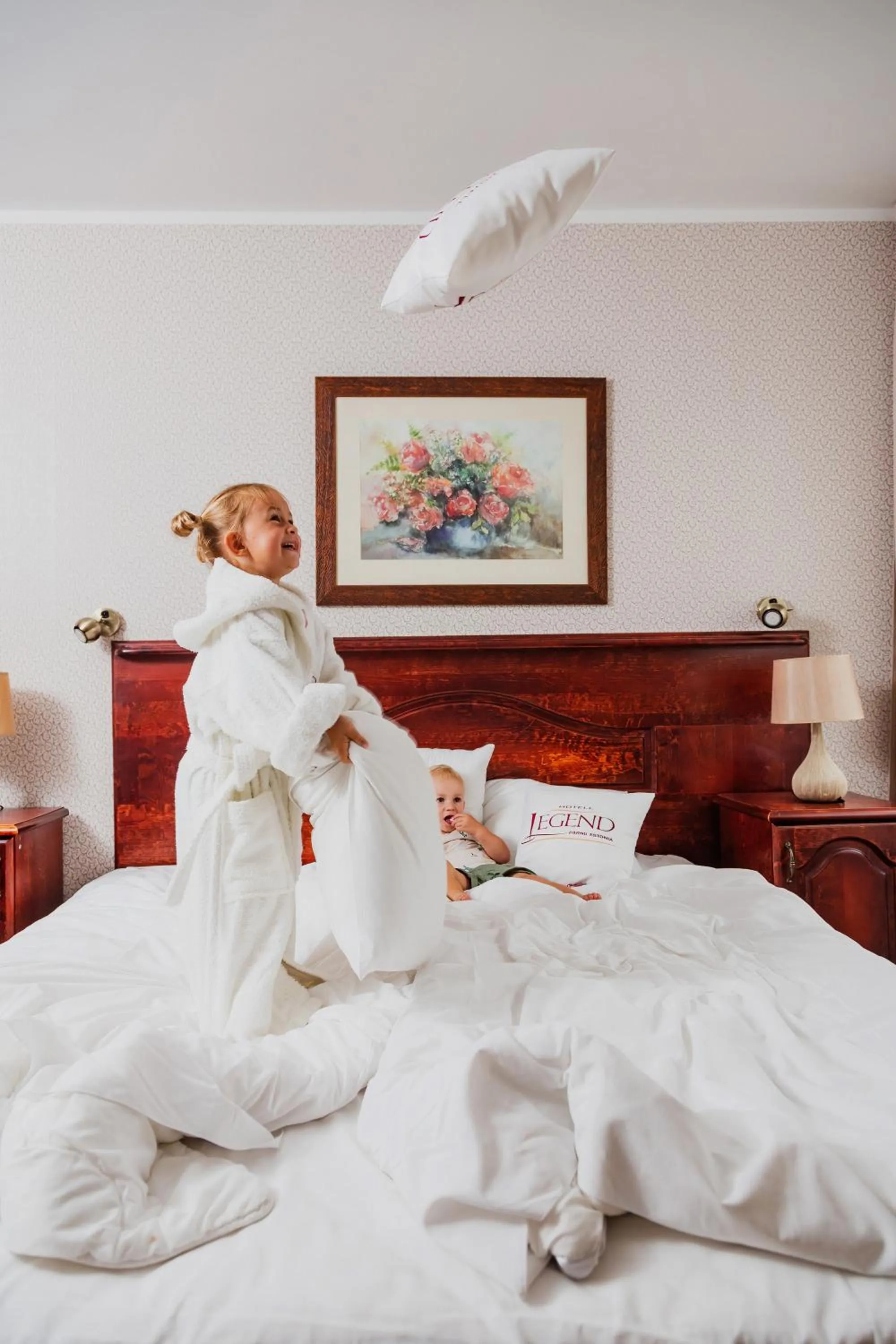 People, Bed in Hotel Legend