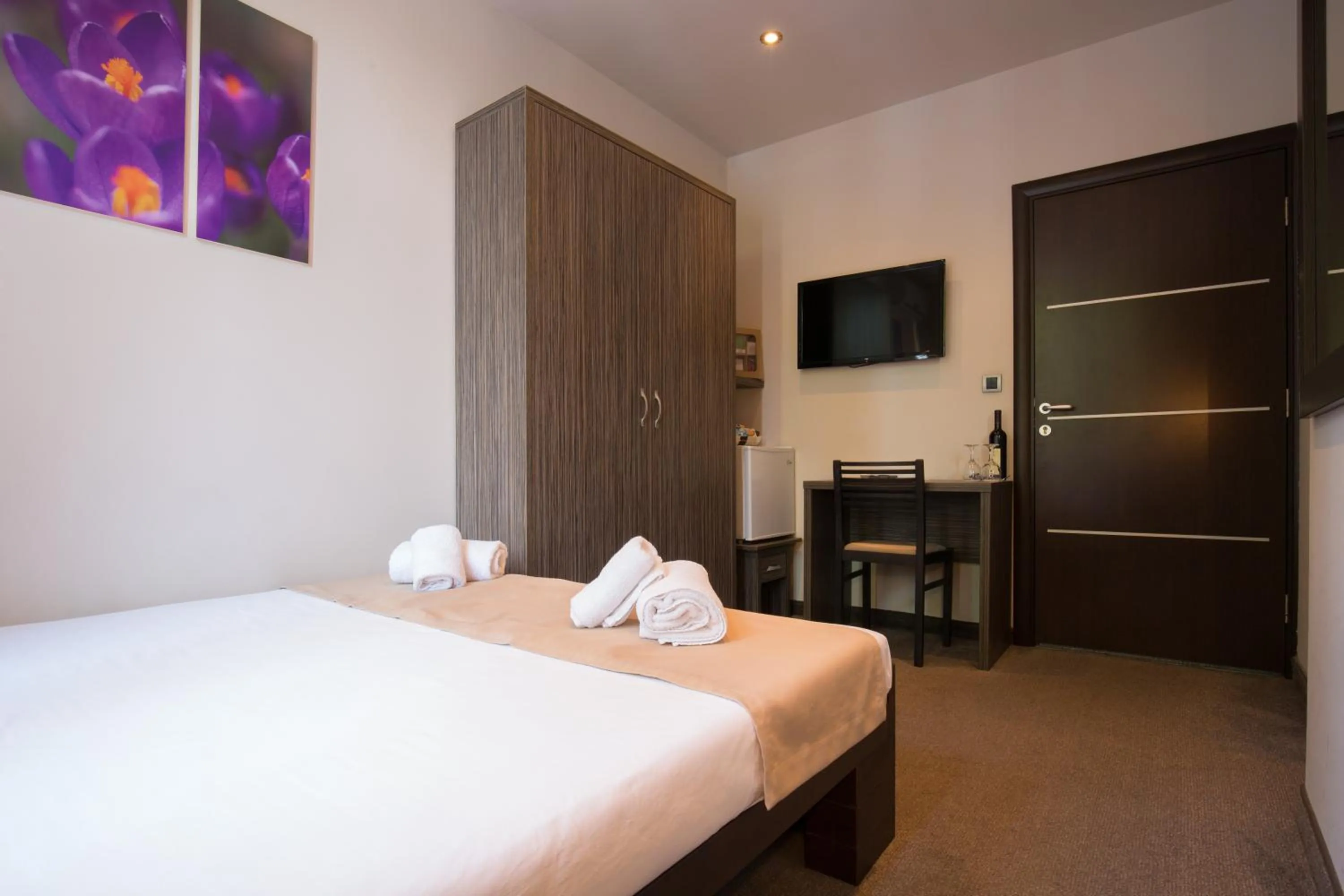 Bed in Villa Mystique