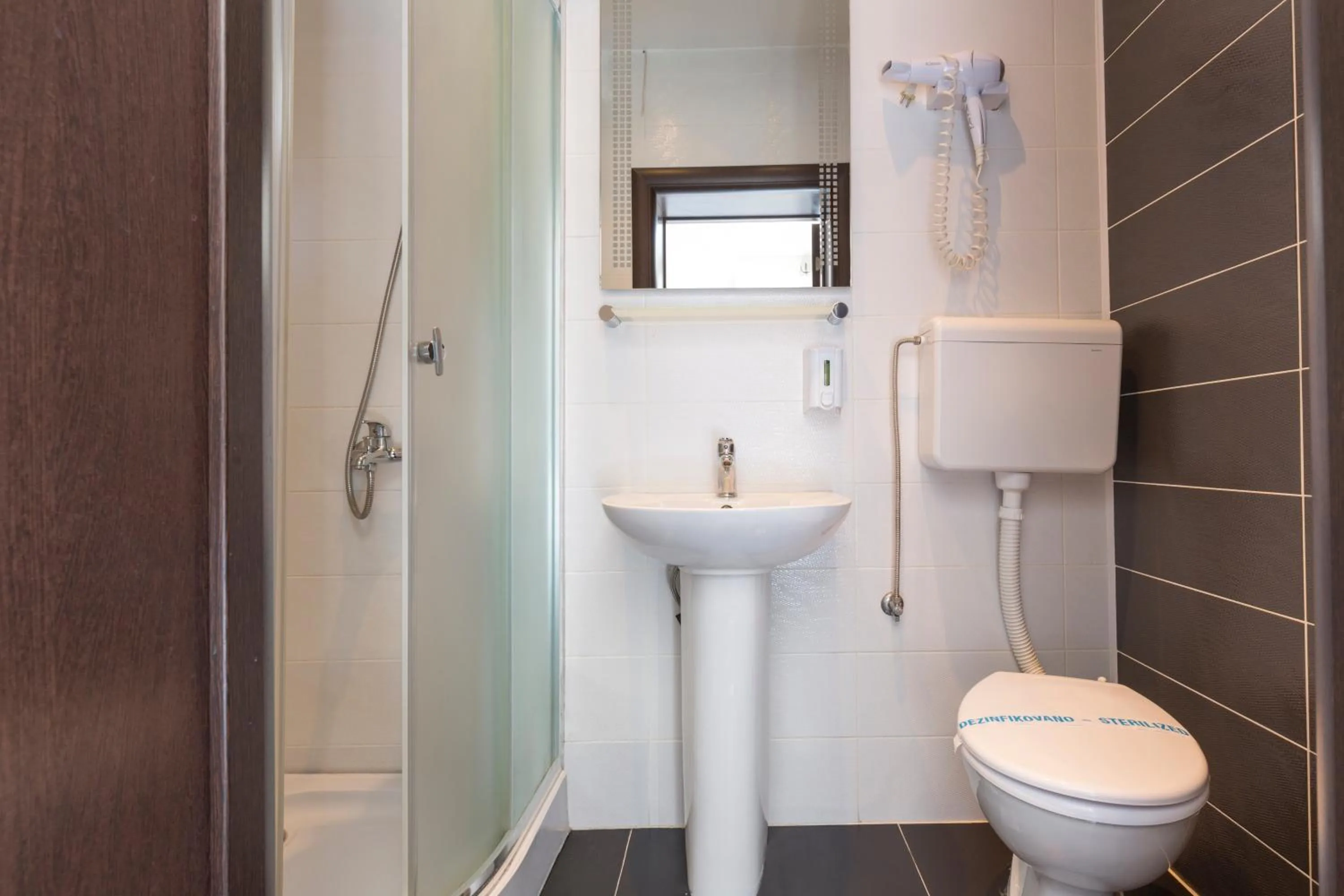 Shower in Villa Mystique